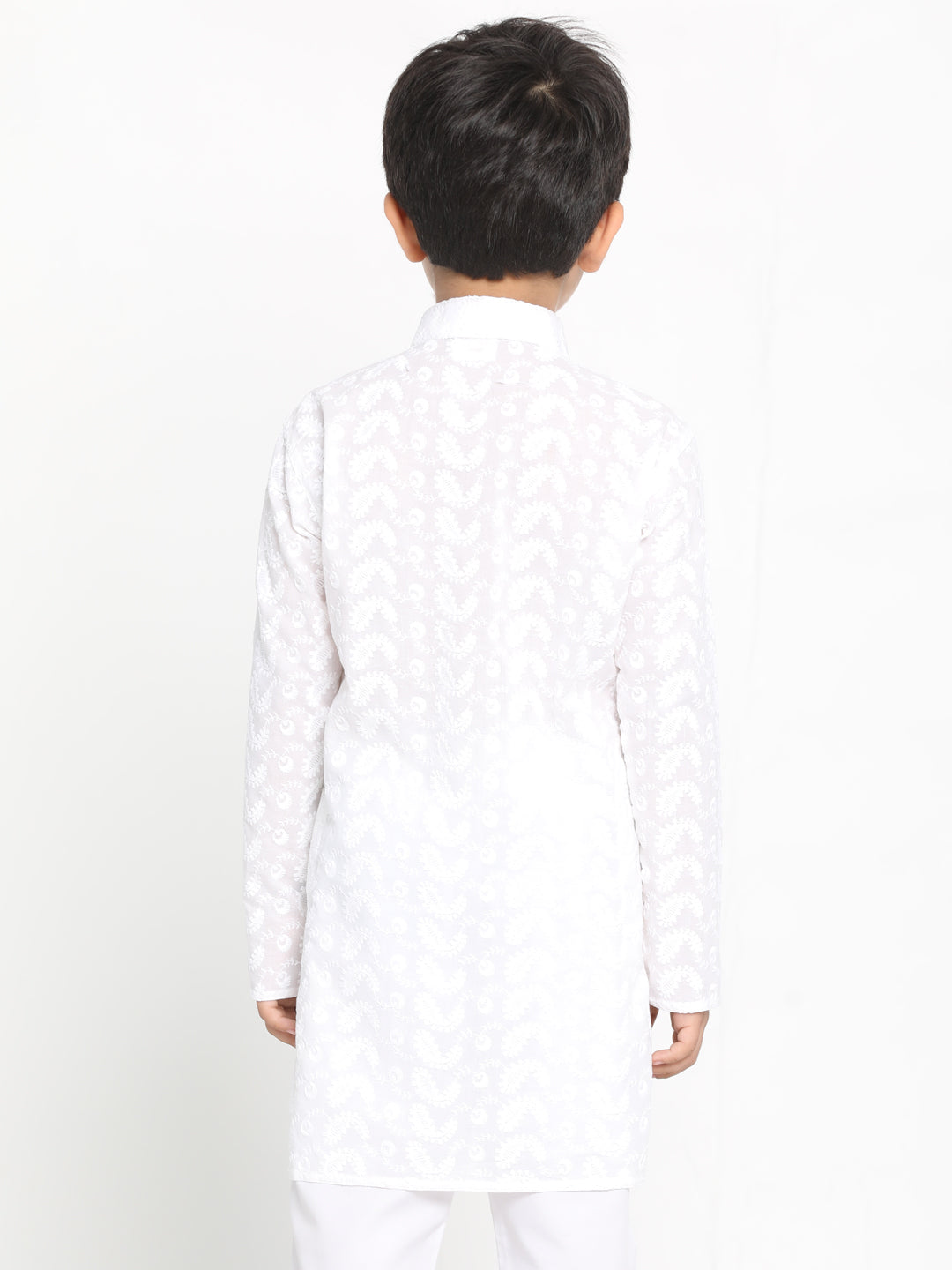 Vastramay Boy's White Lukhnowi Chikankari Kurta - qivii