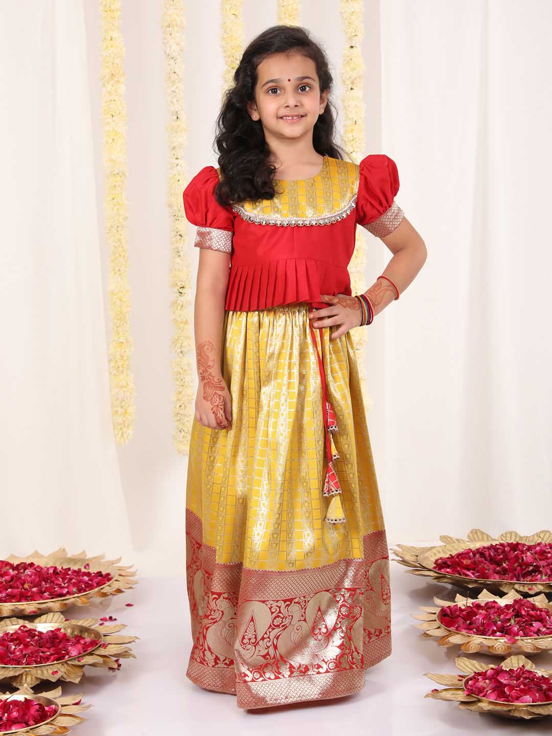 Vastramay Girl's Yellow Pavda Pattu Lehenga Choli Set - qivii