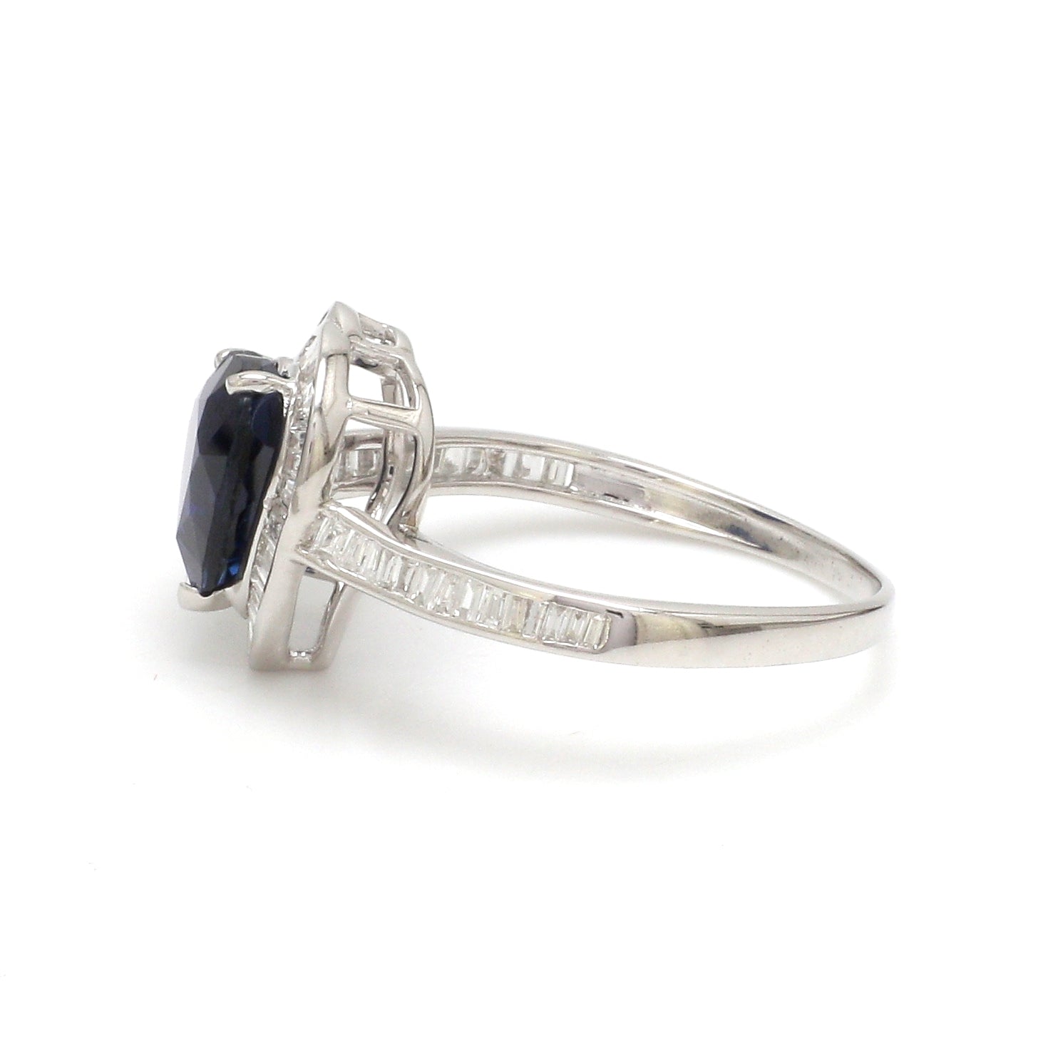 JPRG-3103/8113 Blue Sapphire Heart With Diamond Ring