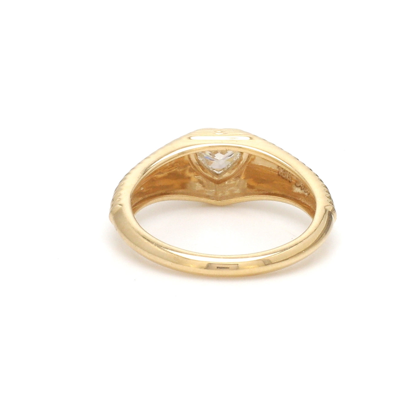 JPRG-3437/8813 Diamond Heart Ribbed Ring