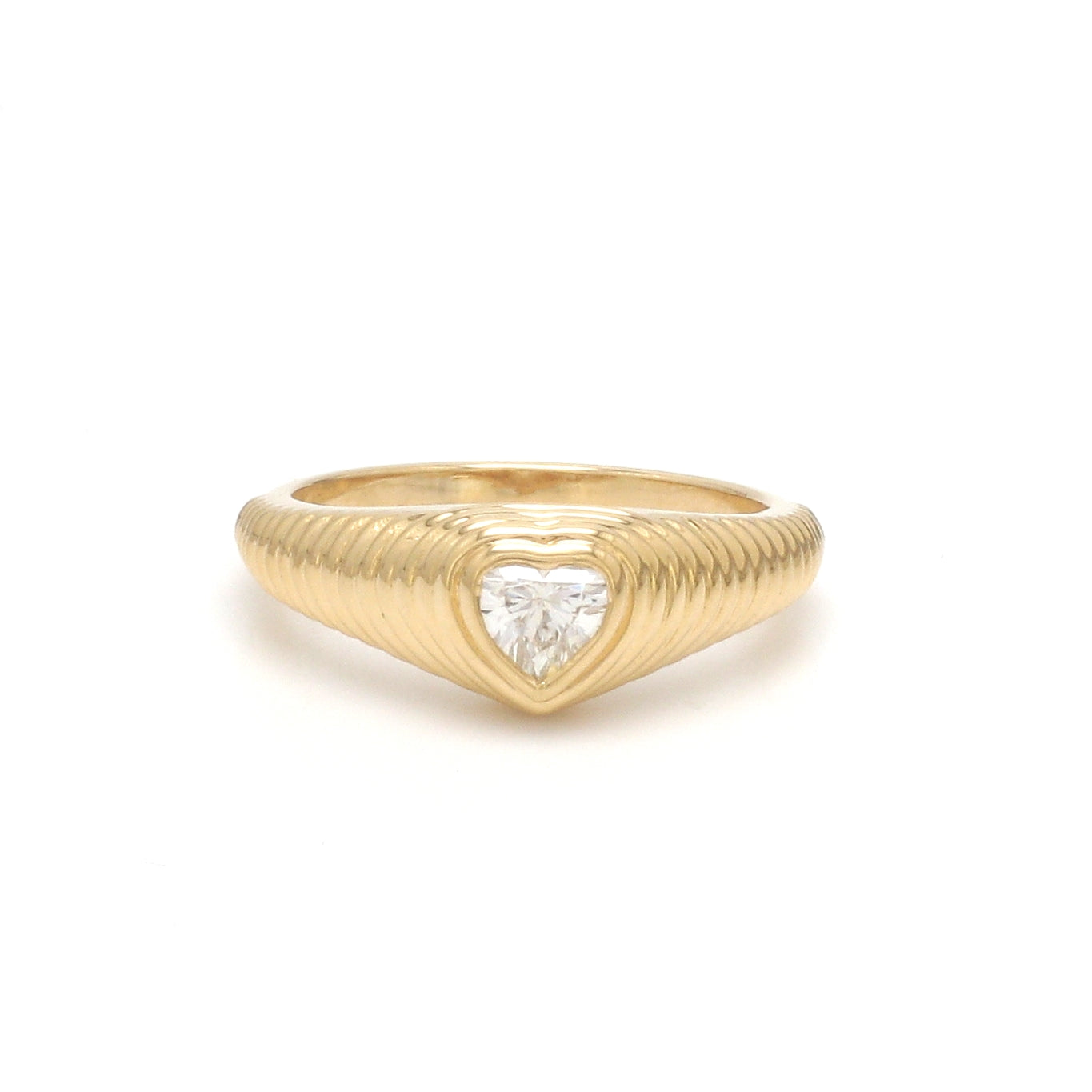 JPRG-3437/8813 Diamond Heart Ribbed Ring