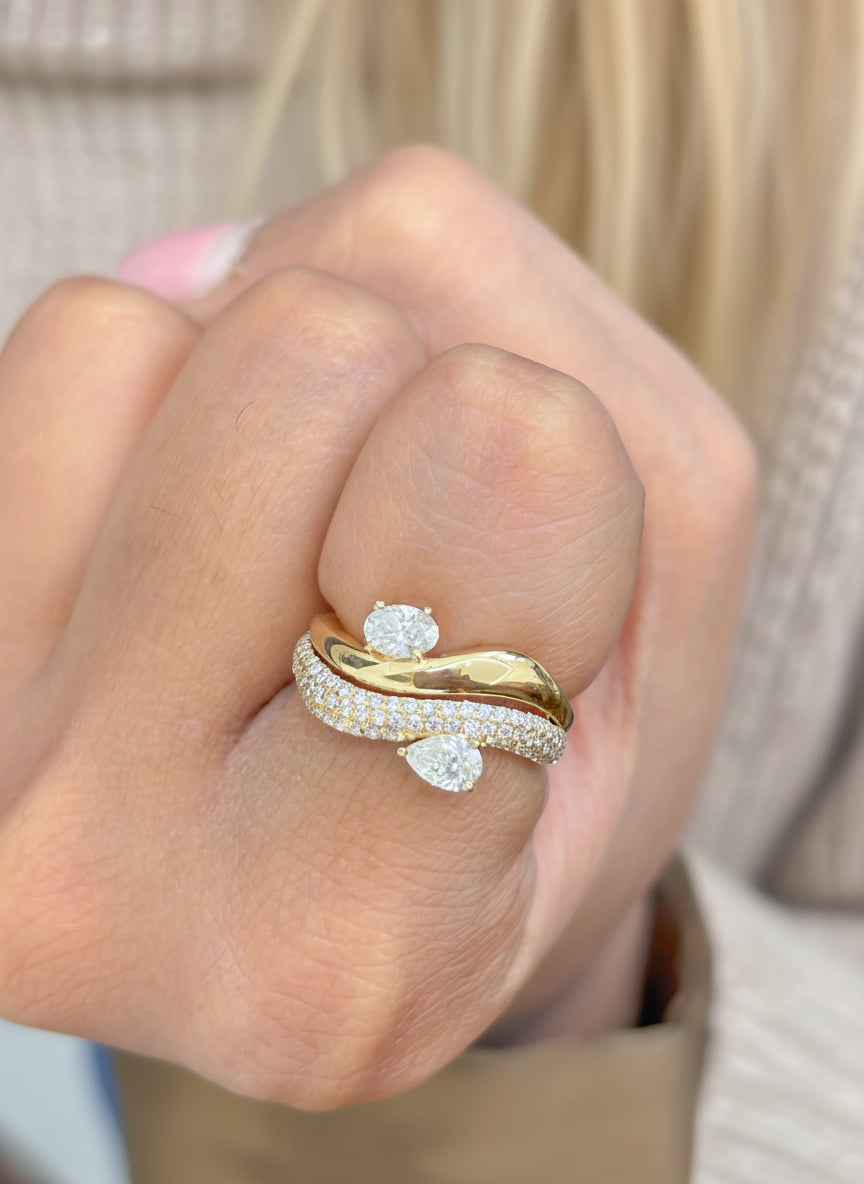 JPRG-3513/8937 Diamond Pear Oval With Round Diamond Wave Ring