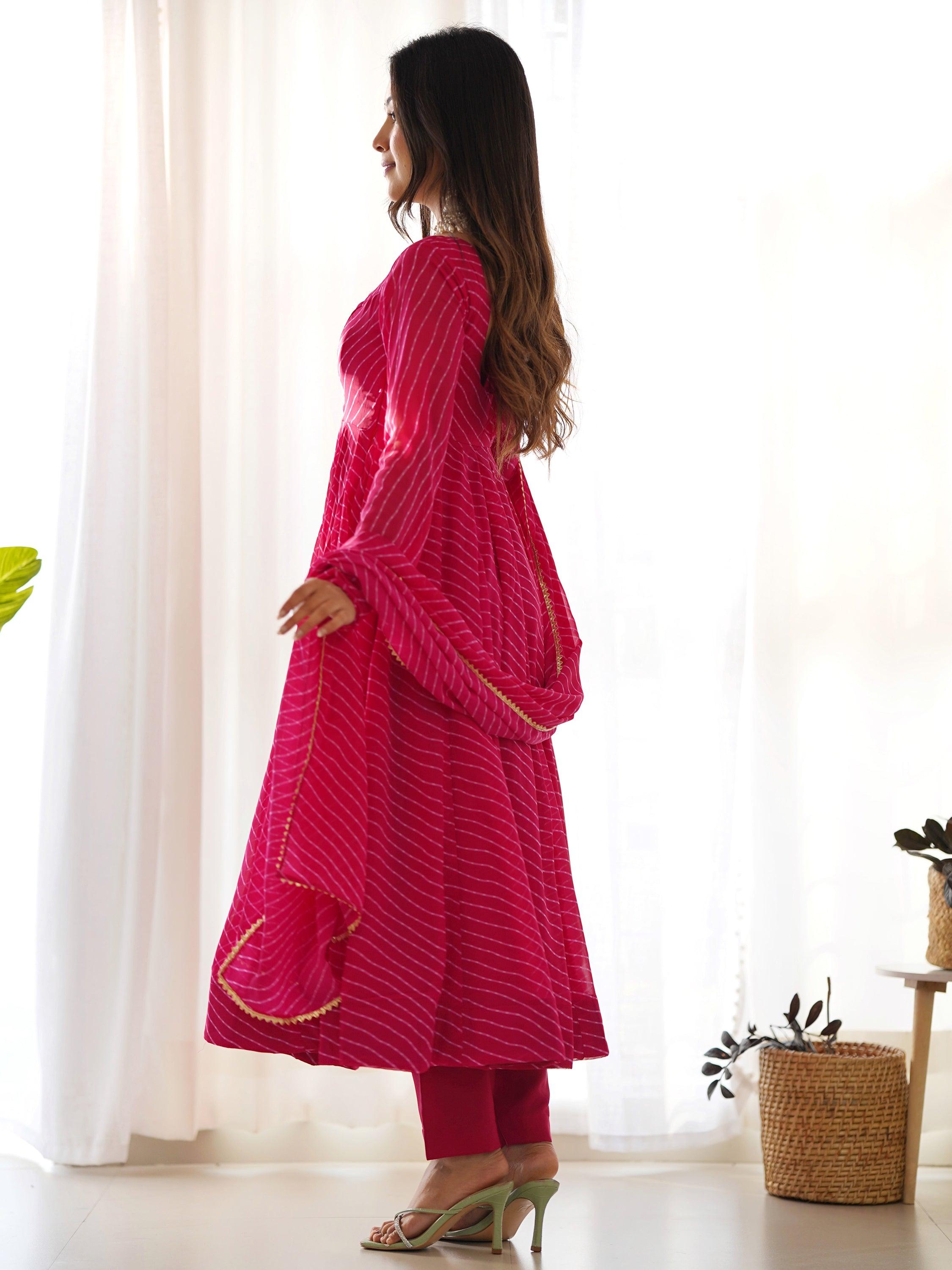 Generous 4-meter flair for a graceful and flowing silhouette