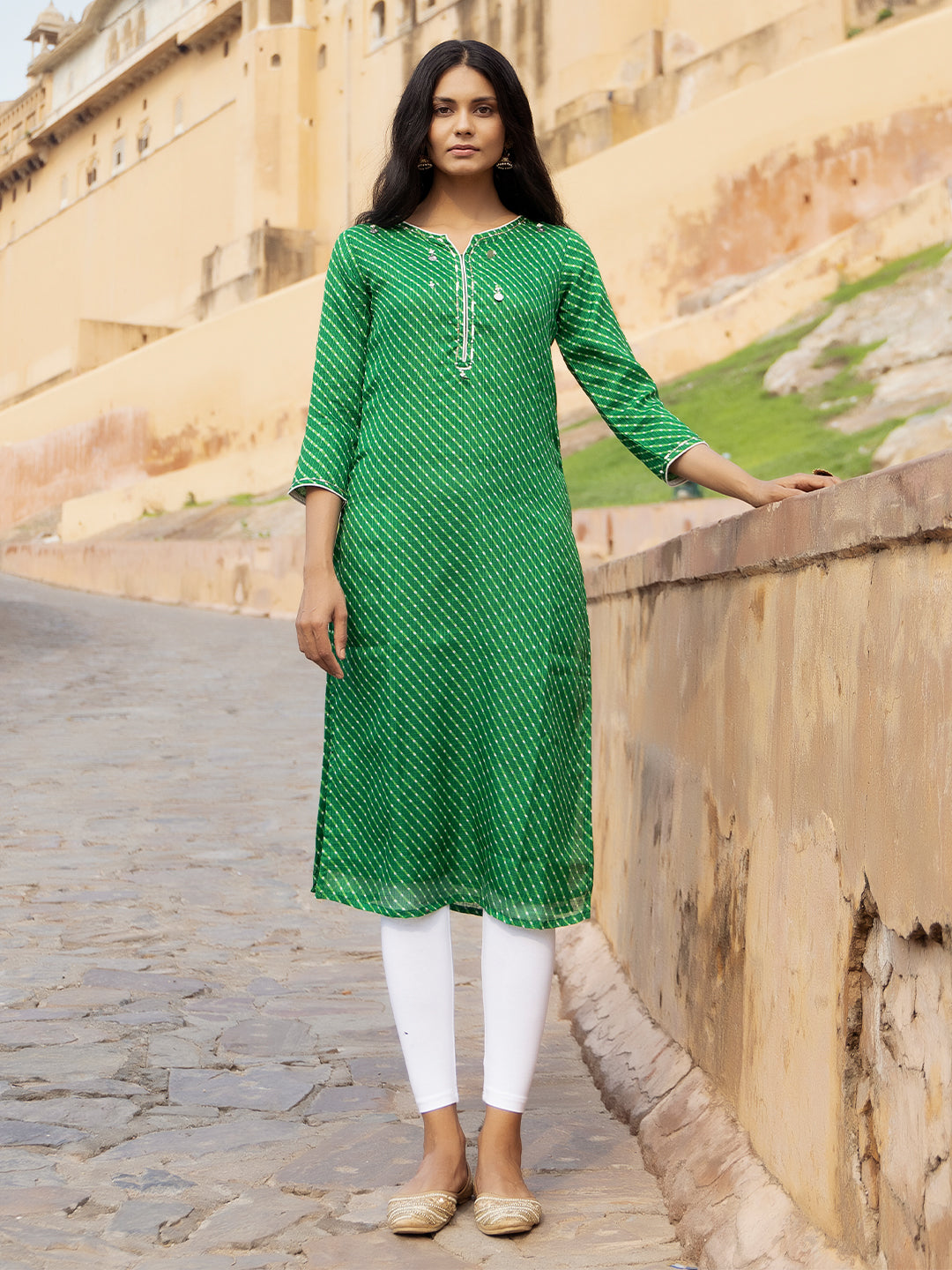 Pri Green Leheriya Kurta - By Ragavi - qivii