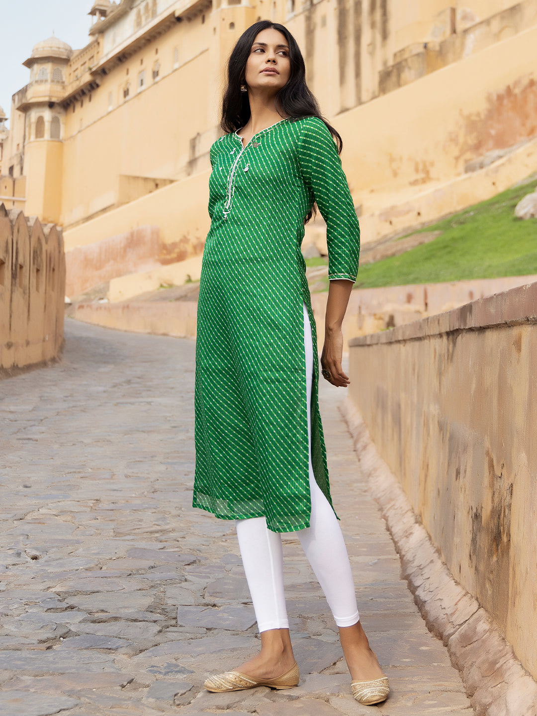 Pri Green Leheriya Kurta - By Ragavi - qivii