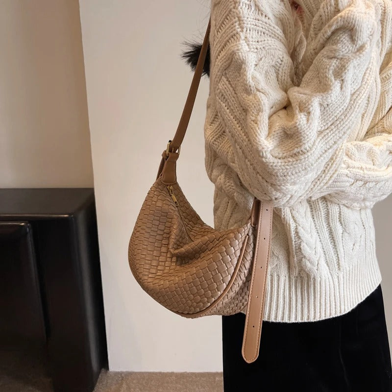 Cynha | Crossbody Bag - By Qivii