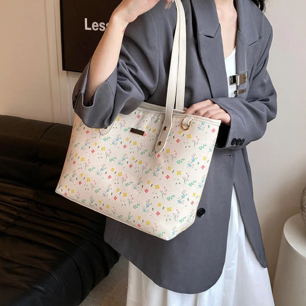 Leora | Tote Bag - By Qivii