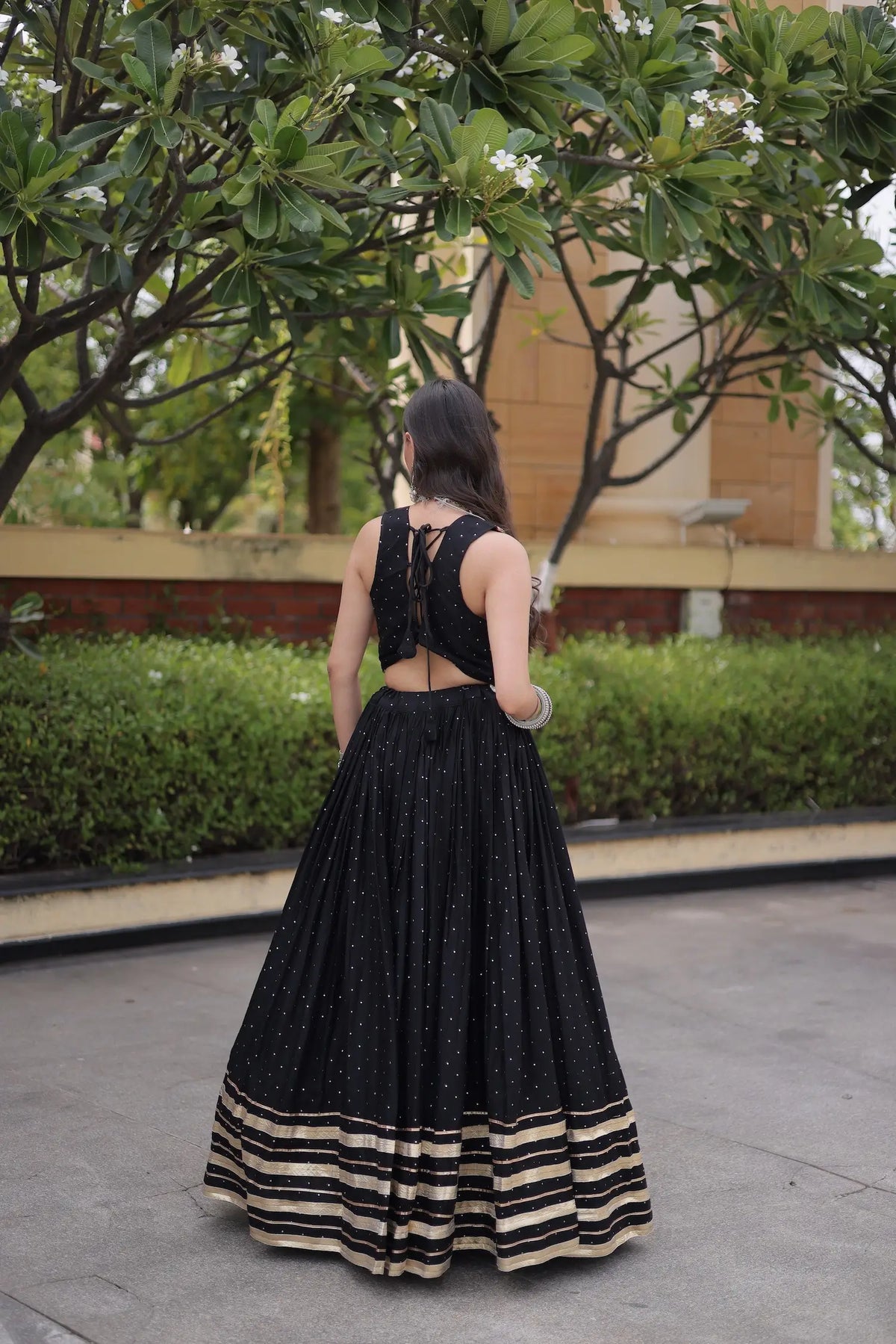 5 Meter Flair | Black Garba Chaniya Choli With Gamthi & Mirror Work