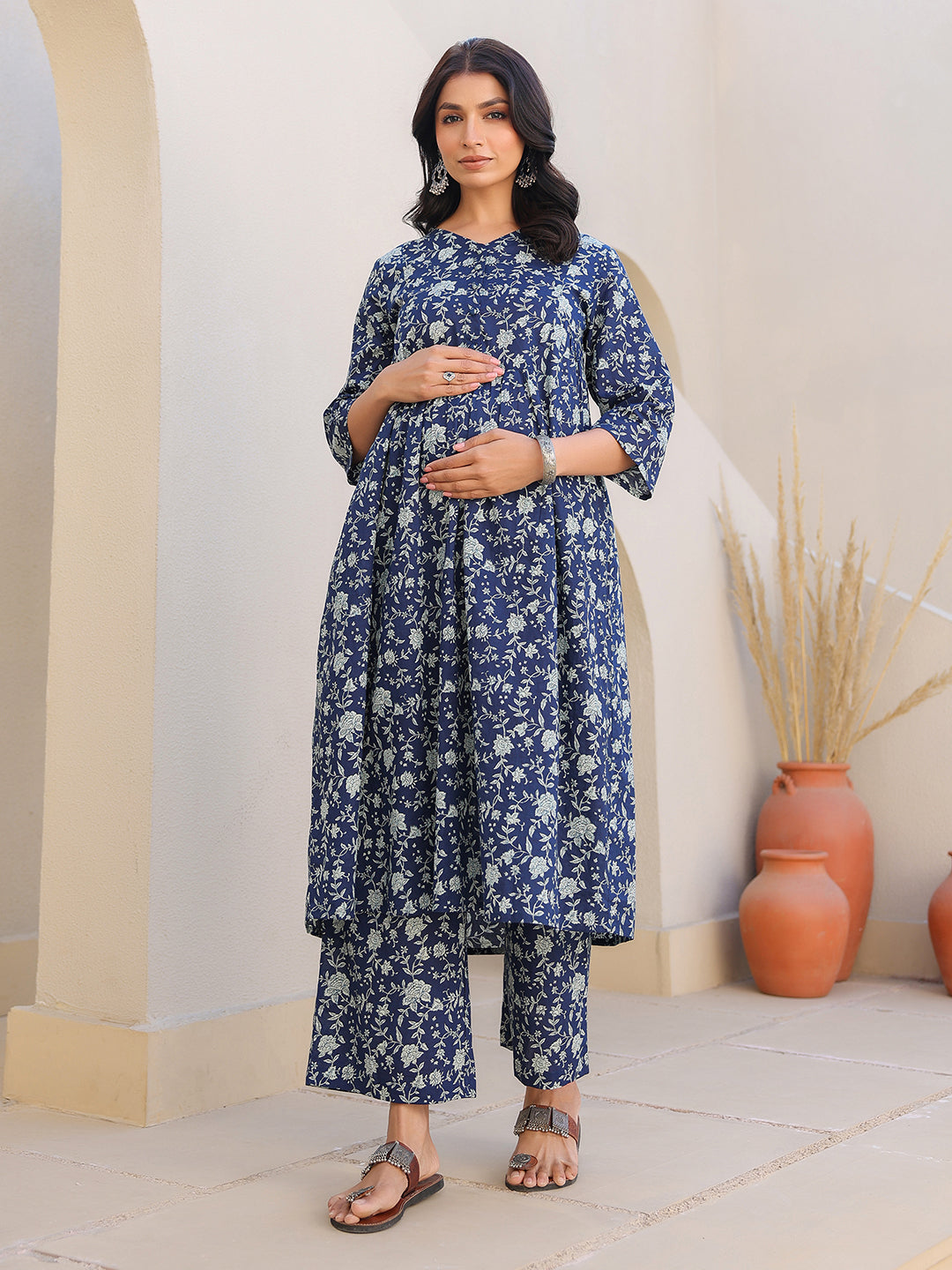 Indigo Pure Cotton Floral Printed Gathered Maternity Kurta Set - qivii