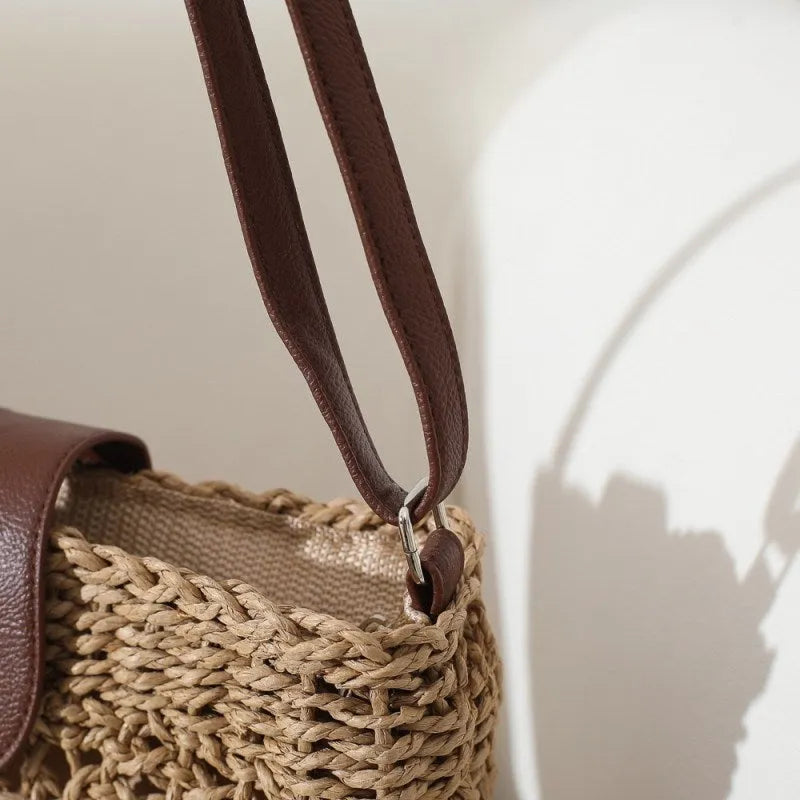Manna | Crossbody Bag - By Qivii