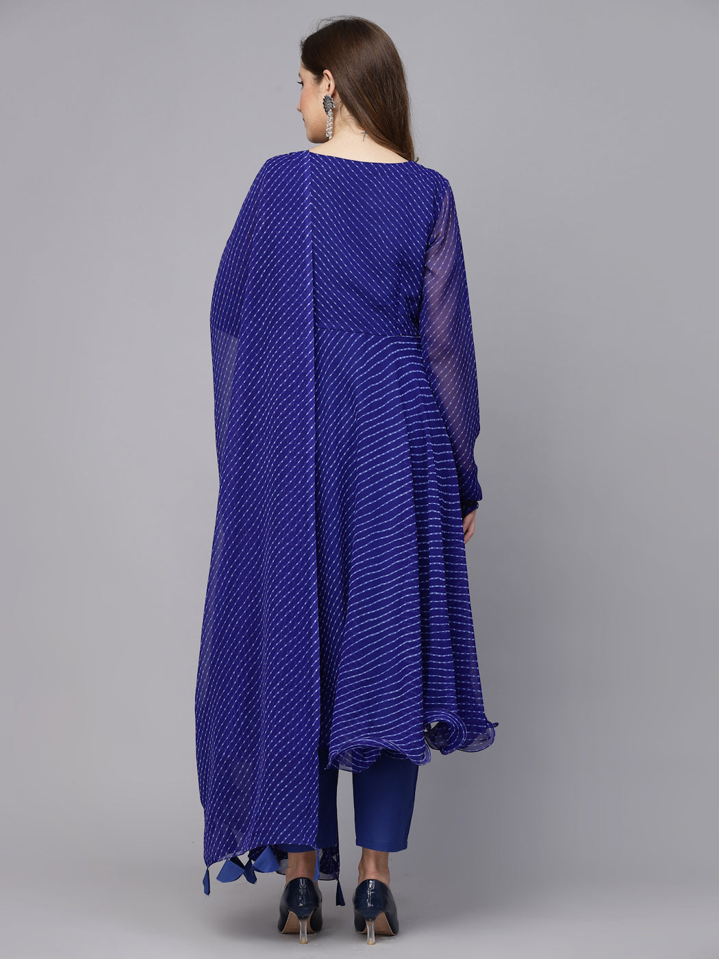 Skydiver Blue Leheriya Kurta Set - By Ragavi - qivii