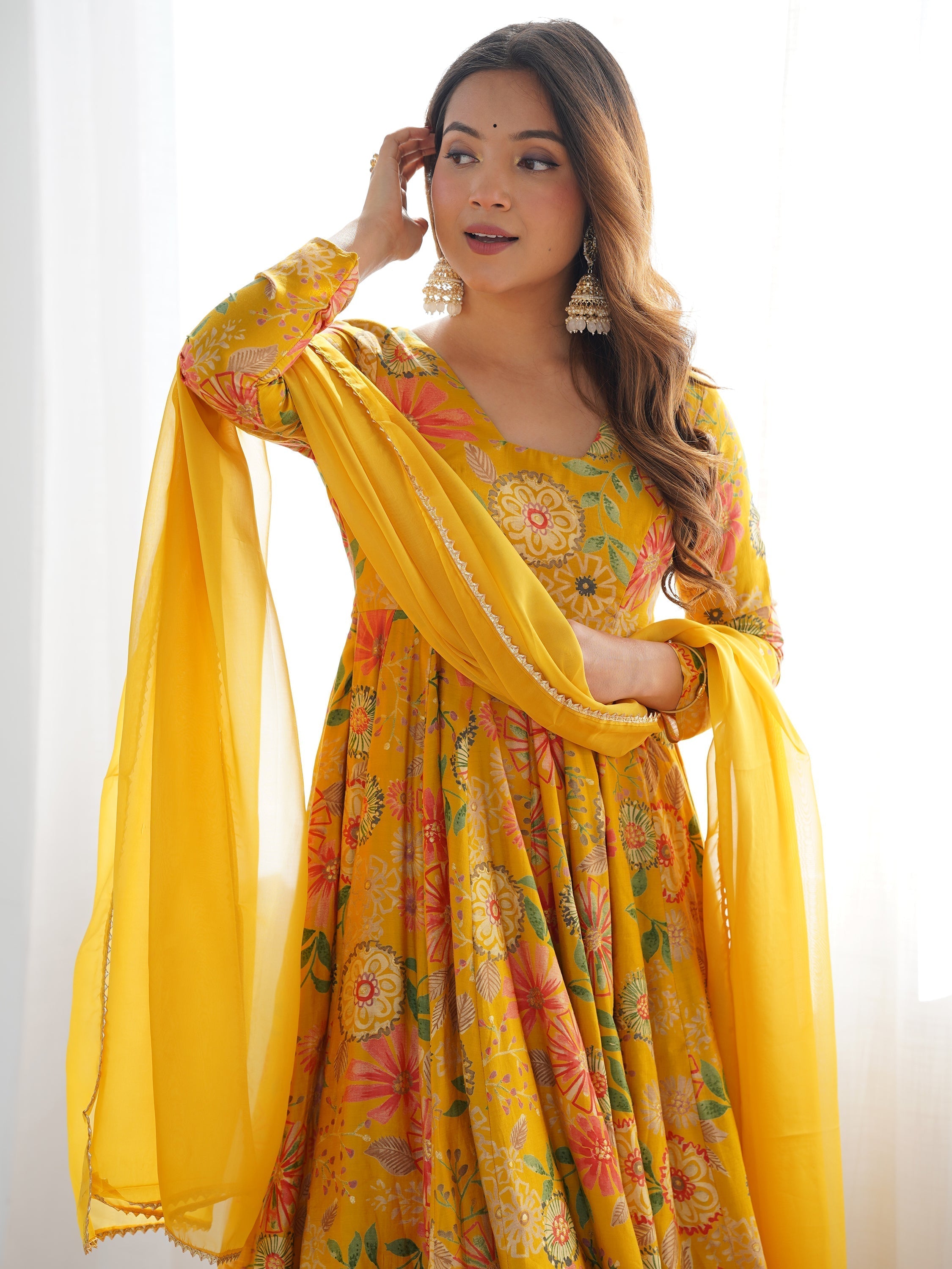 Fully stitched, free-size matching palazzo made from pure roman silk