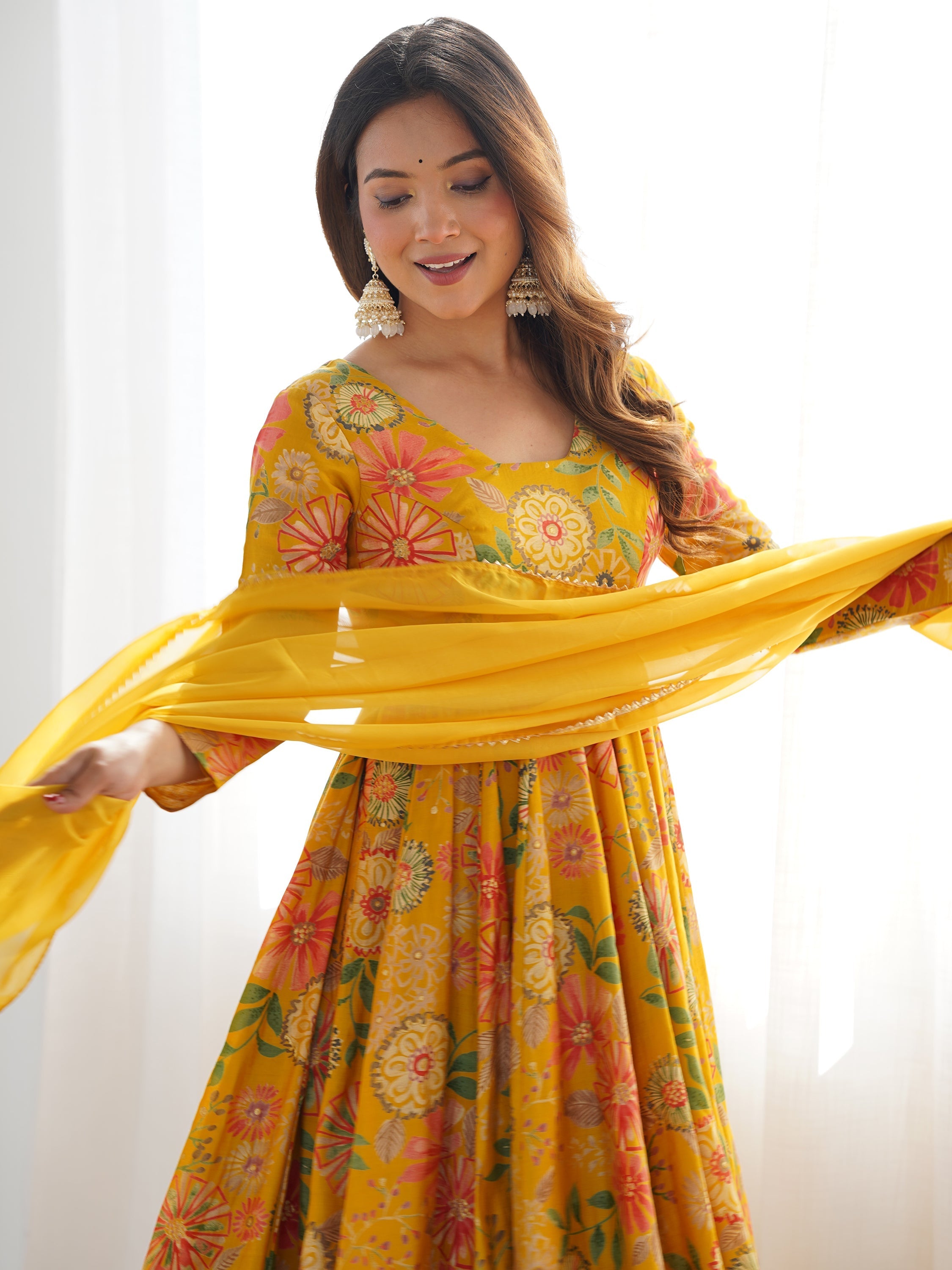 Perfect for parties, Haldi ceremonies, or evening functions