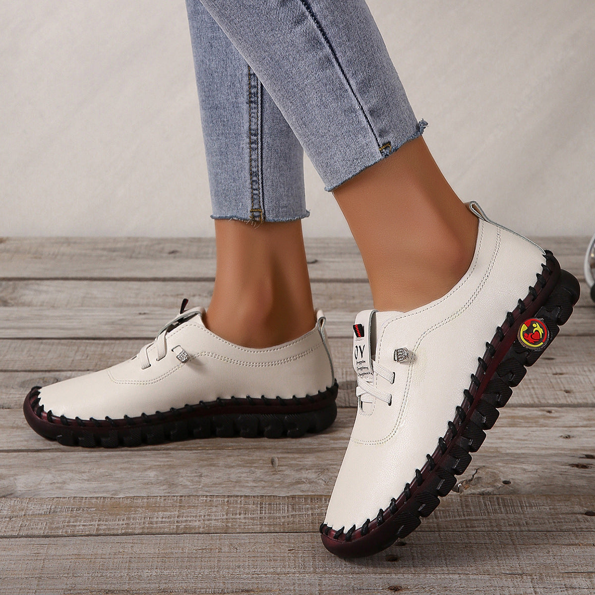 Inora - Freizeitschuhe mit rutschfester Sohle - By Qivii