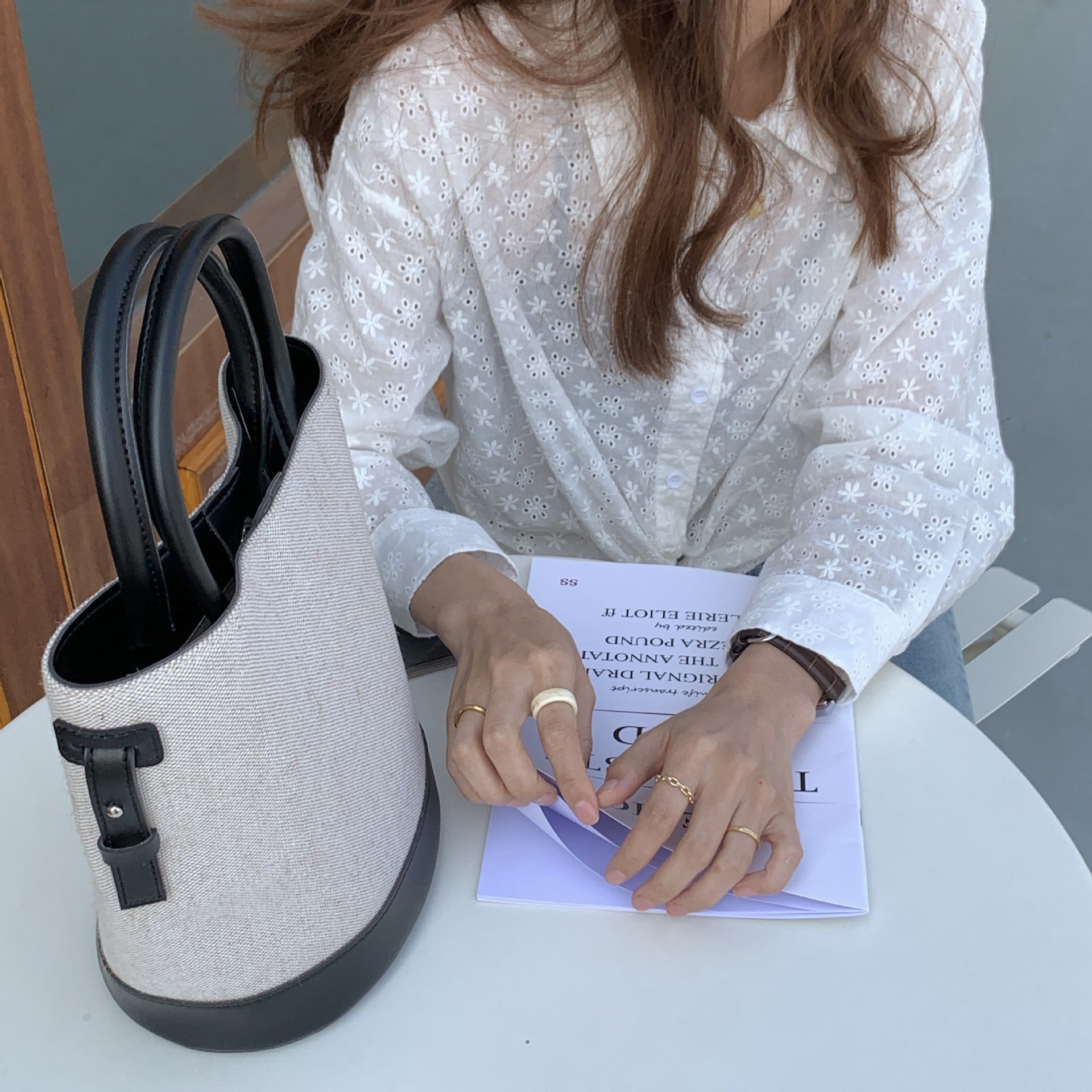 Serah | Crossbody Bucket Bag - By Qivii