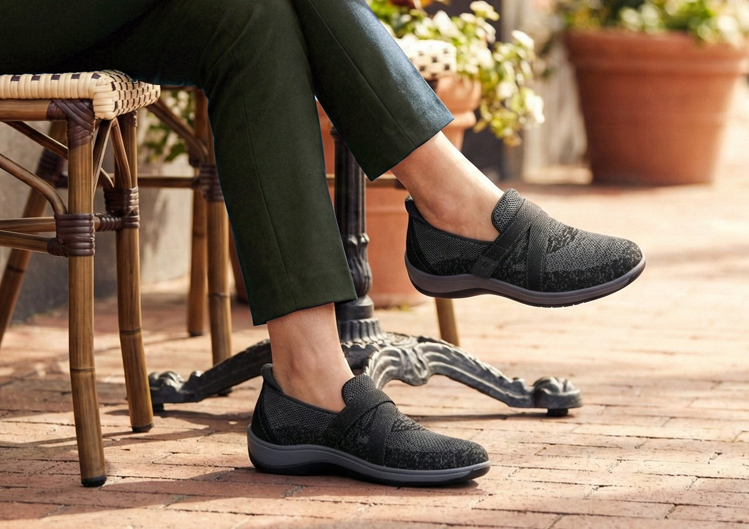 Clara - Leichter Komfort-Slipper für schmerzfreie Tage - By Qivii
