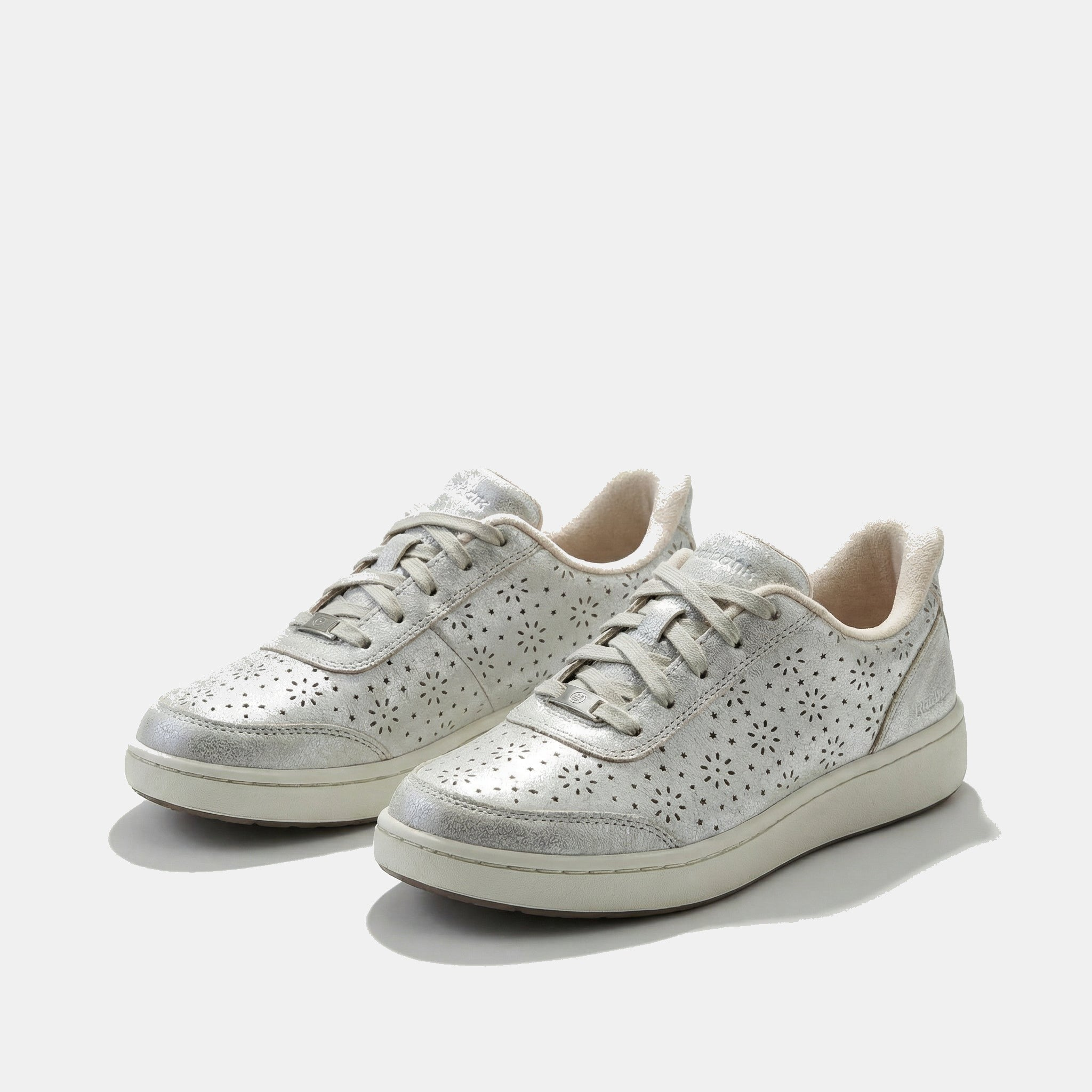 Elise - Der Hands-Free Komfort-Sneaker für stilvolle Tage - By Qivii