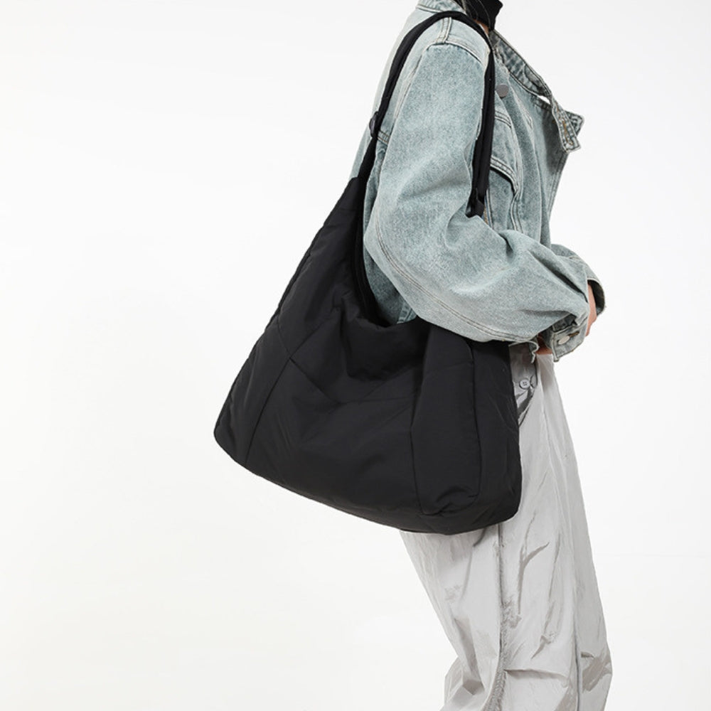 Dayah | Tote Bag - By Qivii