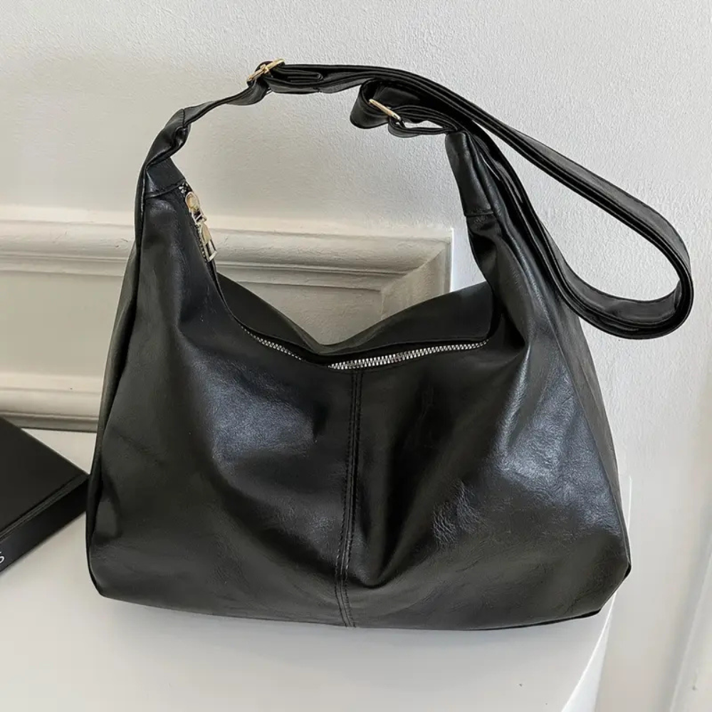 Malja | Shoulder Bag - By Qivii