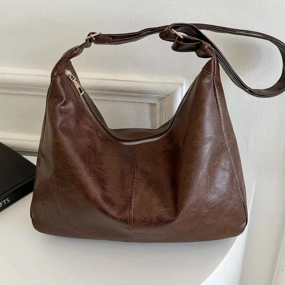 Malja | Shoulder Bag - By Qivii