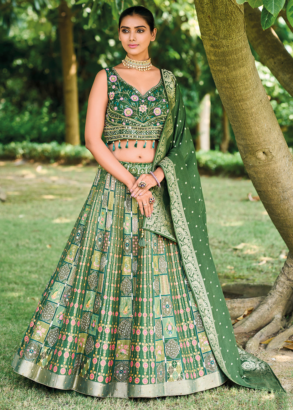 Impressive Green lehenga choli for women ready to wear, outlet Banarasi silk(Jacquard) With Weaving Zari Work lehenga choli for women sangeet