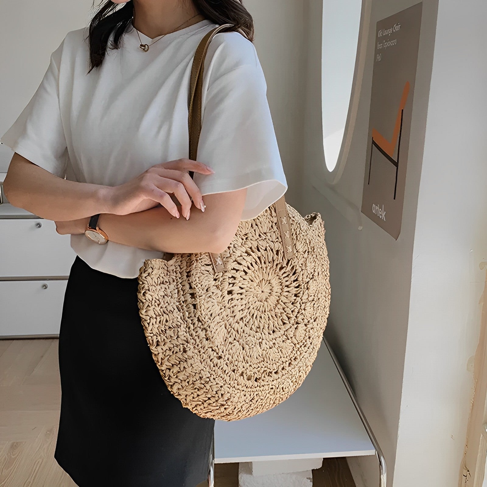 Vamah | Tote Bag - By Qivii