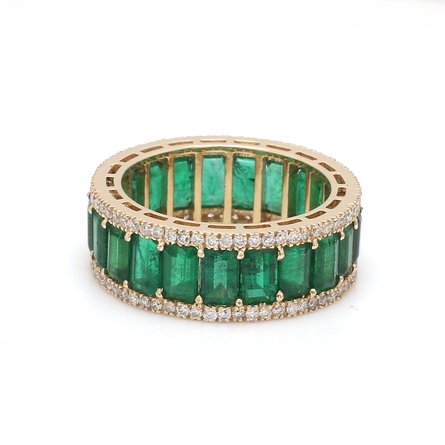 Emerald and Diamond Ring - qivii