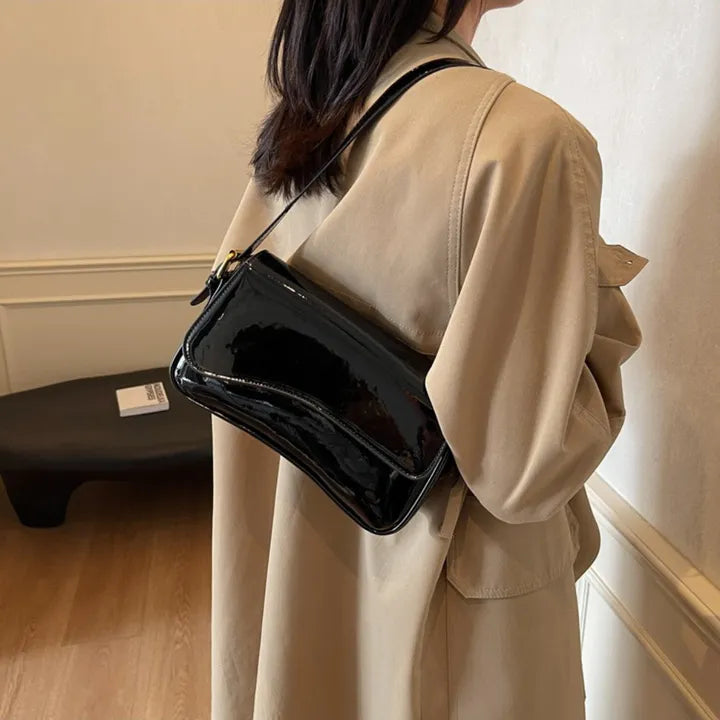 Salla | Crossbody Bag - By Qivii