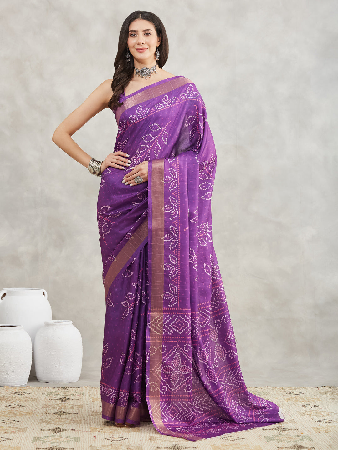Janasya Women's Purple Silk Blend Bandhani Printed Printed Saree with Blouse Piece - qivii