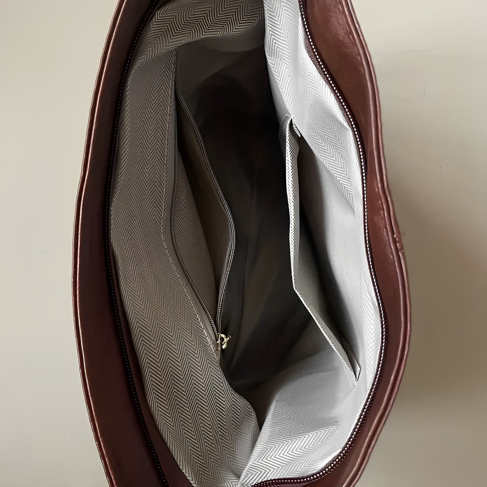 Boyah | Crossbody Bag - By Qivii