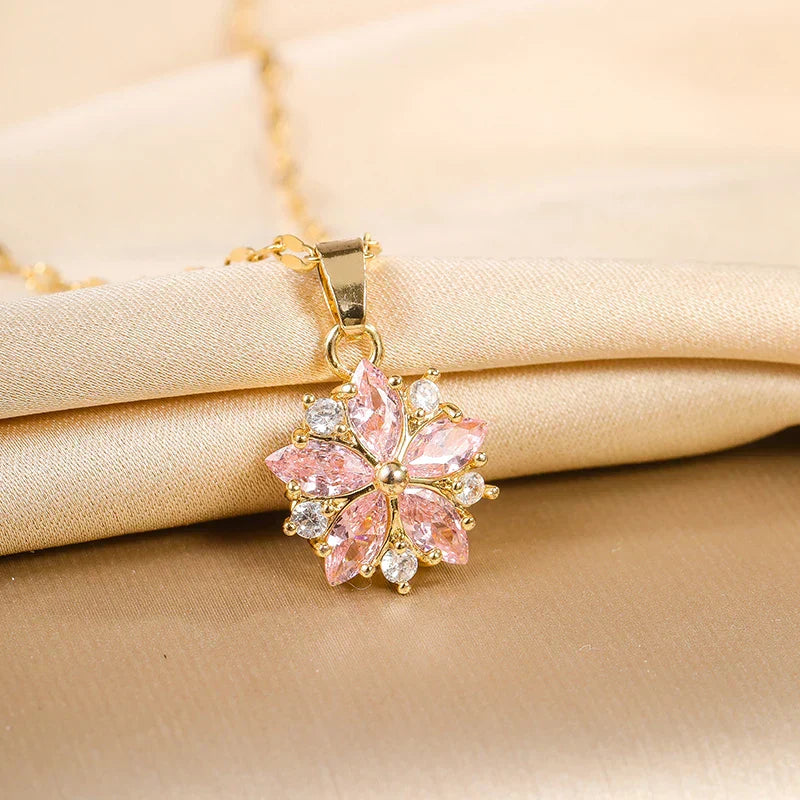 Collier Sakura Rose Romantique in Roestvrij Staal - By Qivii