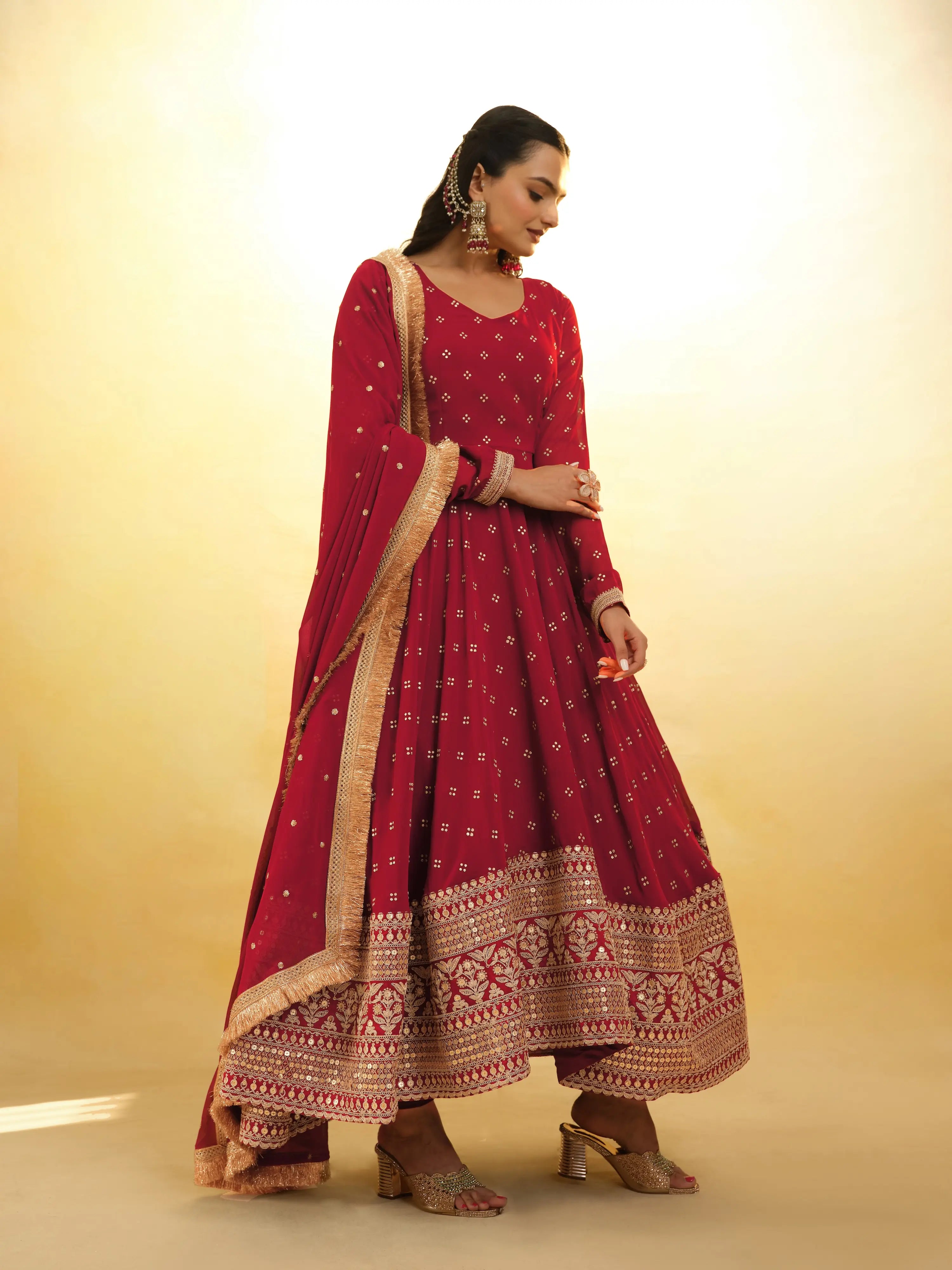 Red Georgette Salwar Suit With Dupatta - qivii
