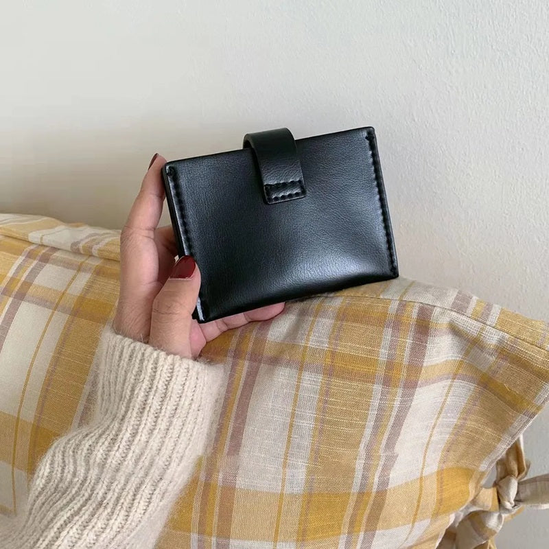 Avoa | Wallet - By Qivii