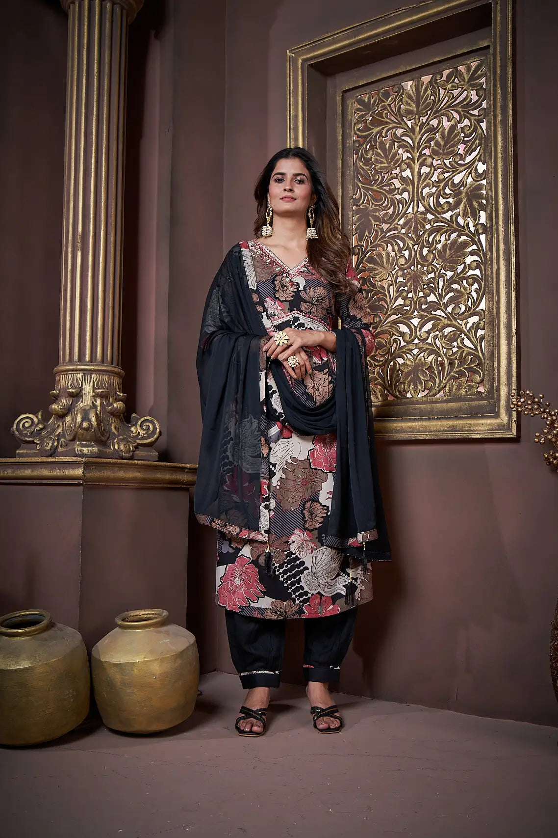 Black Floral Print Handwork Kurta Set with Pant & Dupatta - qivii