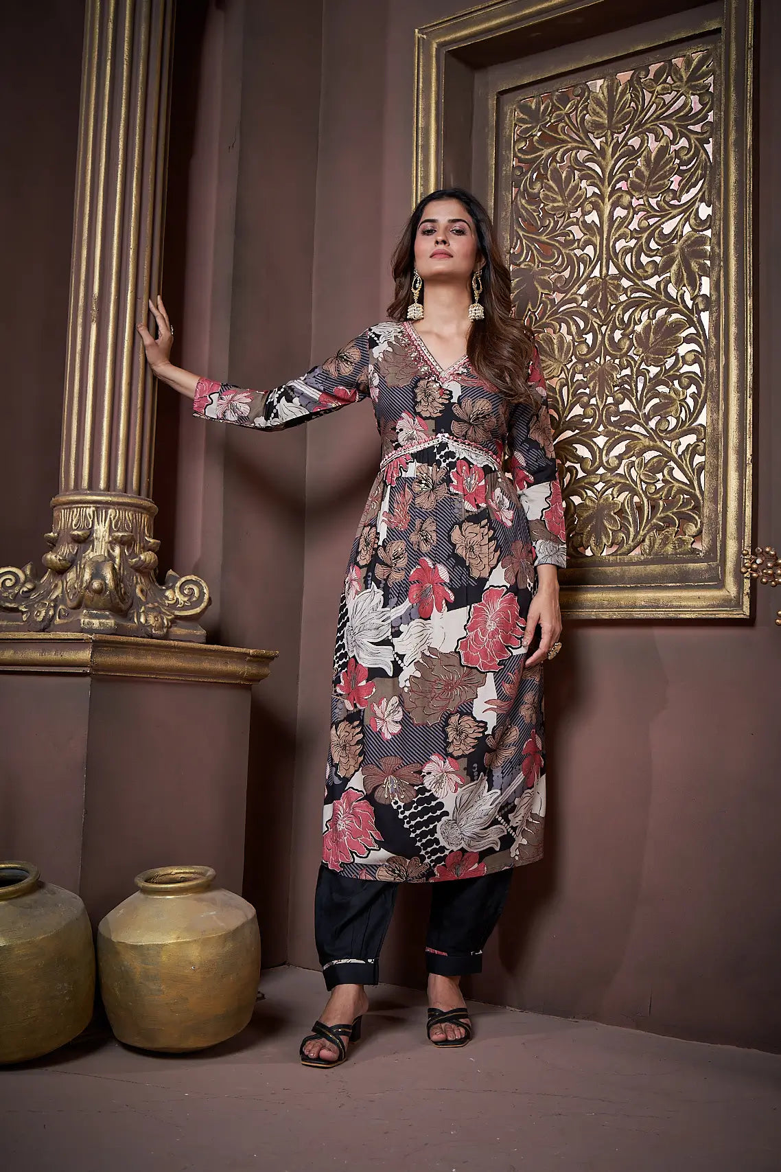 Black Floral Print Handwork Kurta Set with Pant & Dupatta - qivii