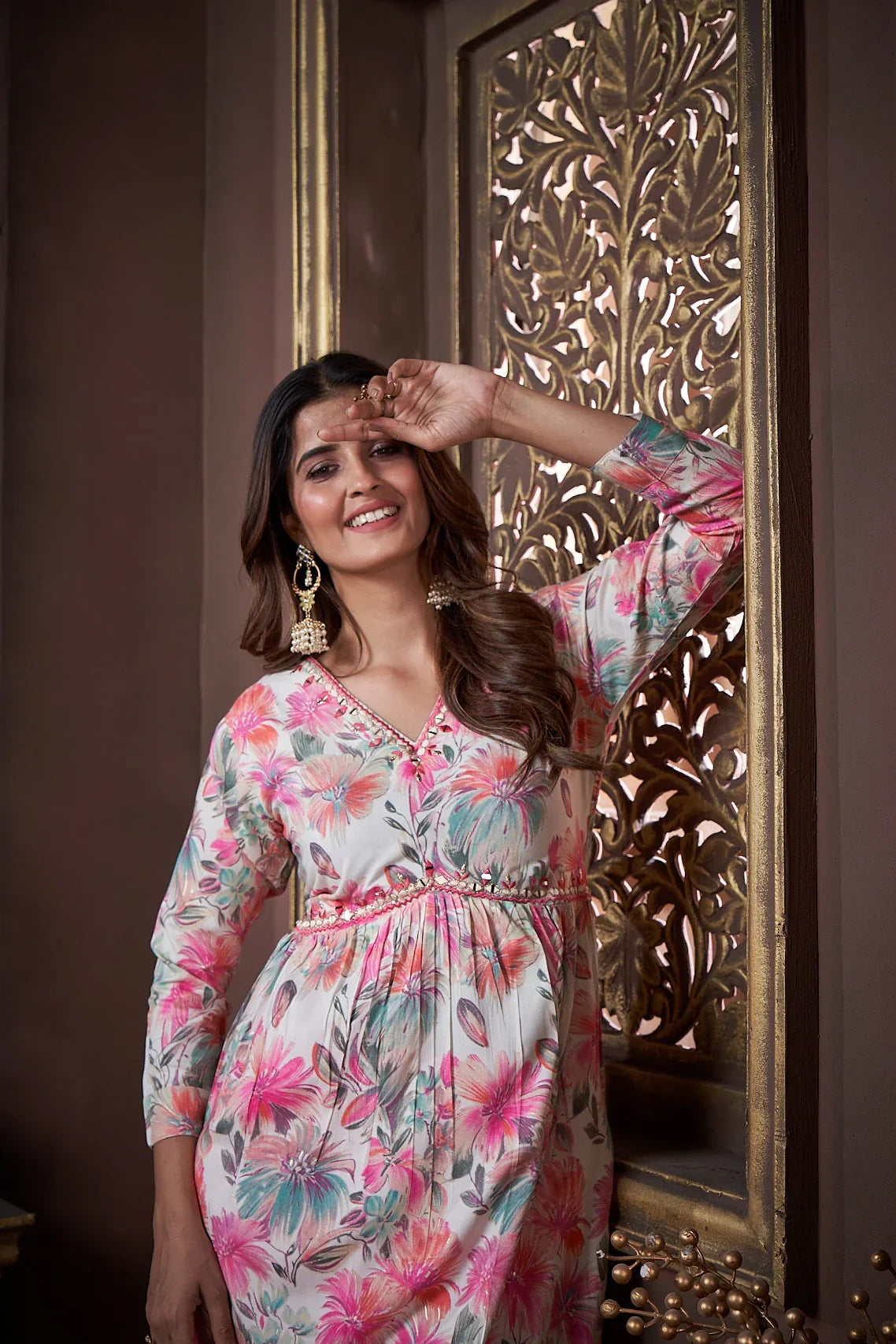 Pink Handwork Kurta Set with Pant & Dupatta - qivii