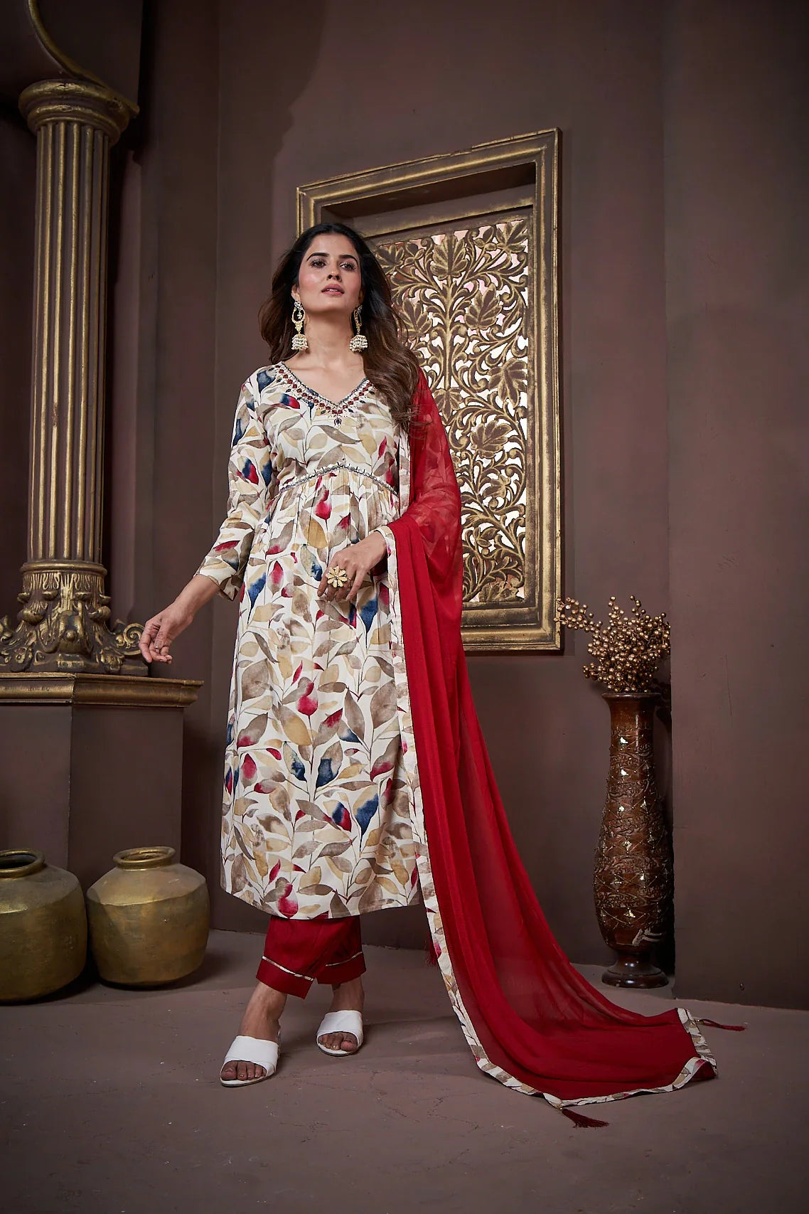 Red Handwork Kurta Set with Pant & Dupatta - qivii