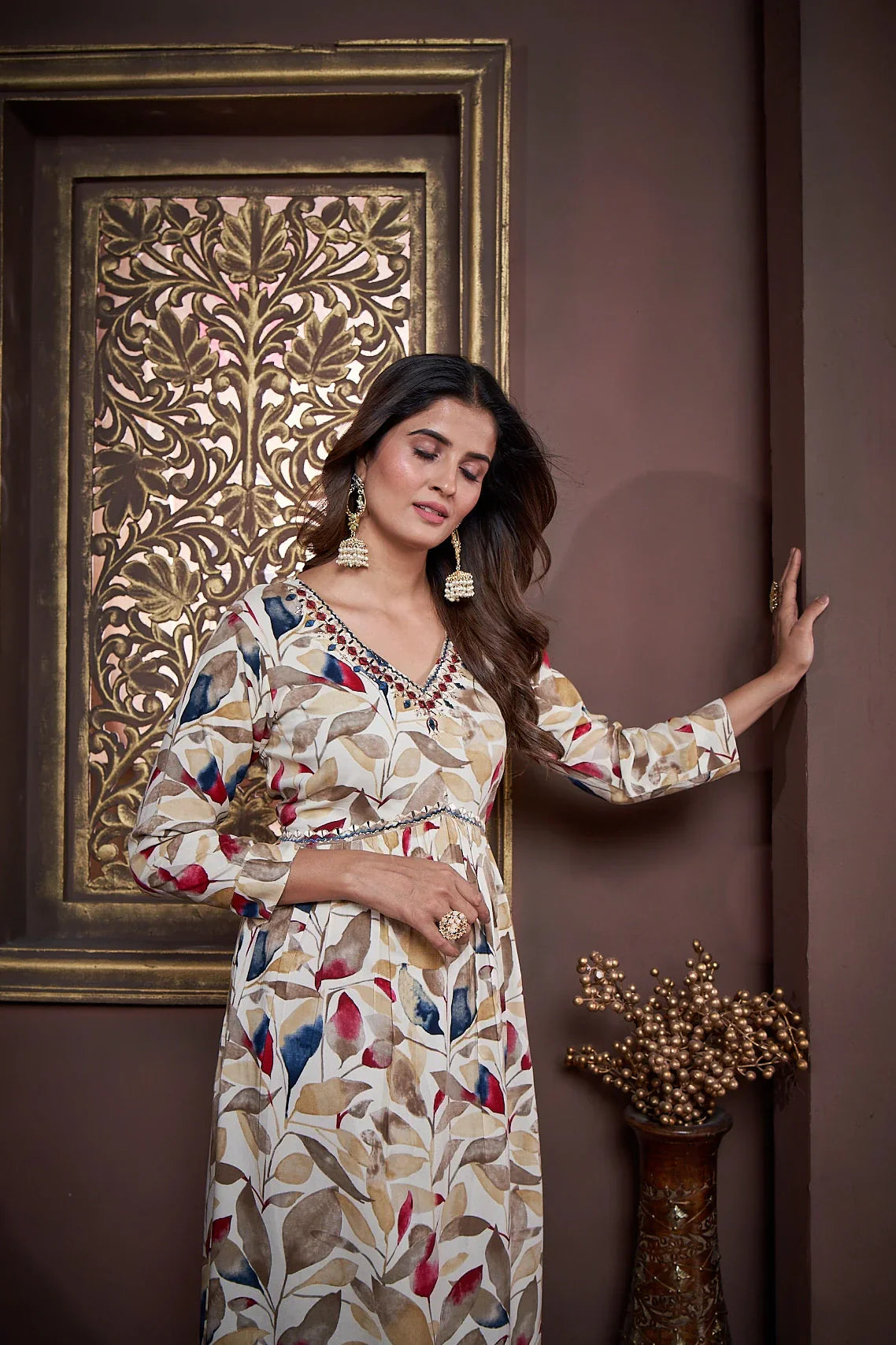 Green Handwork Kurta Set with Pant & Dupatta - qivii