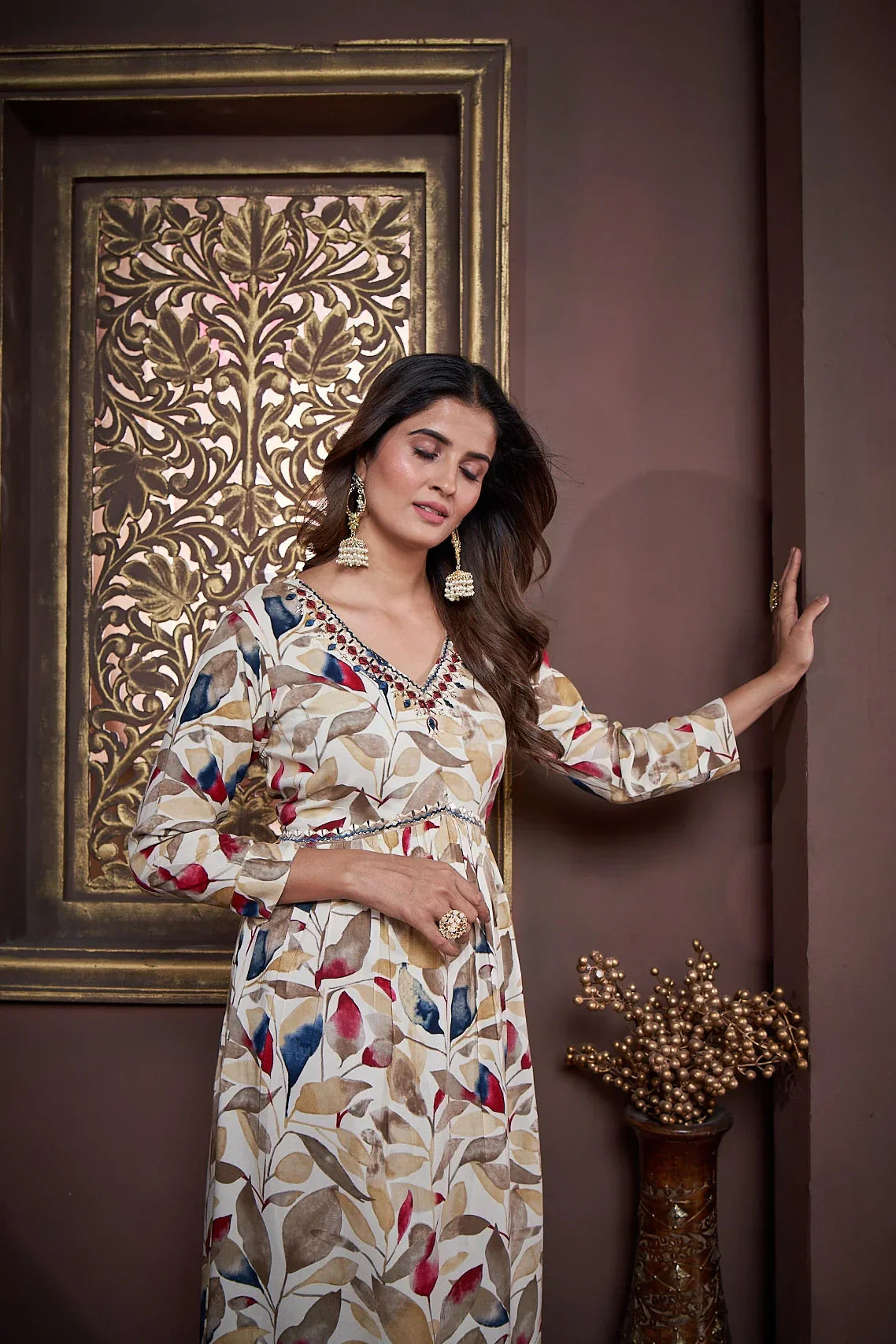 Green Handwork Kurta Set with Pant & Dupatta - qivii