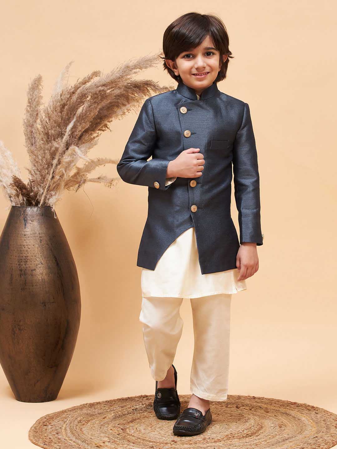 VASTRAMAY Boy's Grey Indo Western Jacket With Cream Kurta And Pyjama Set - qivii
