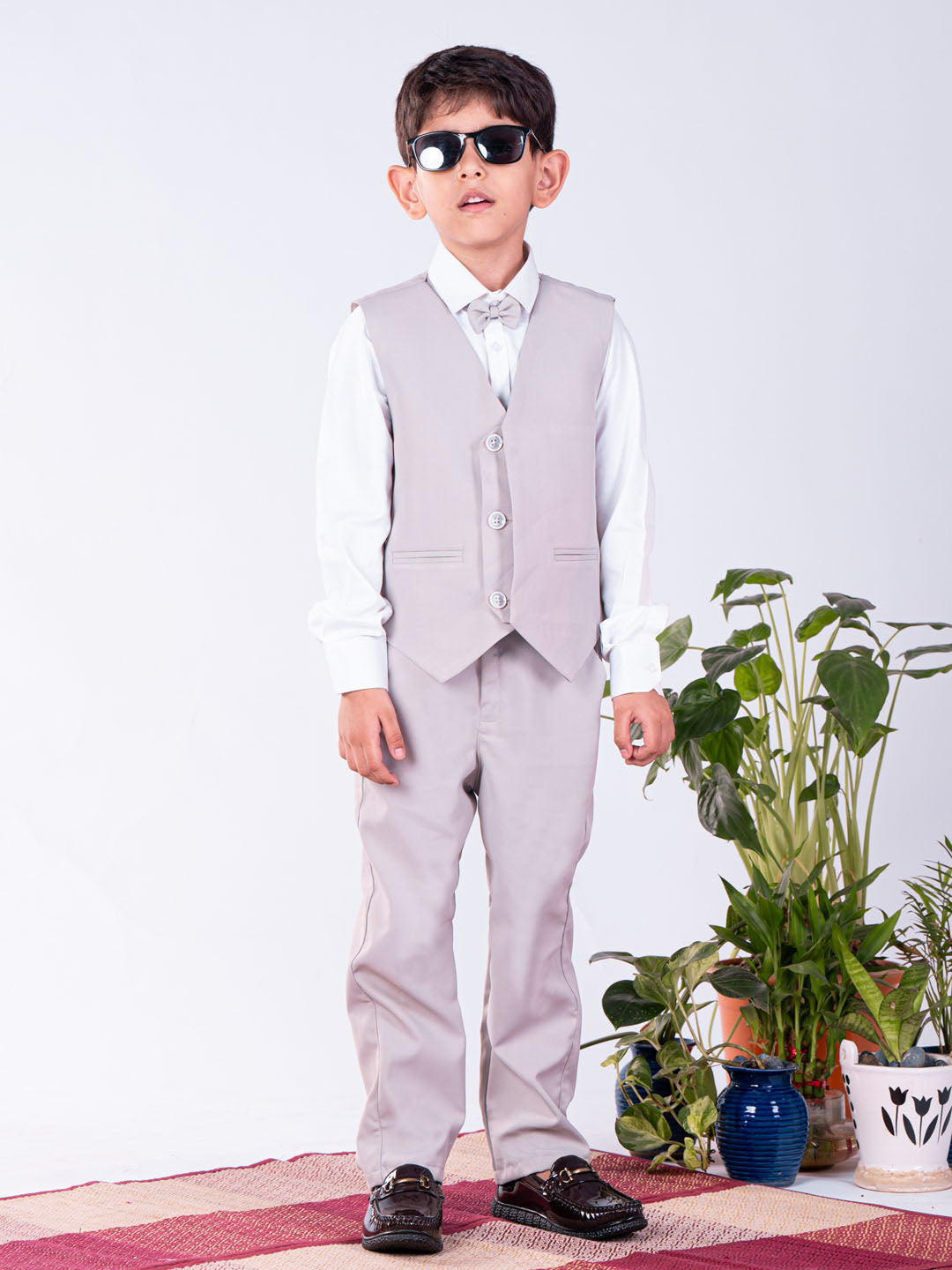 VASTRAMAY Boys' White And Gray Shirt Blazer Waist Coat And Pant - qivii