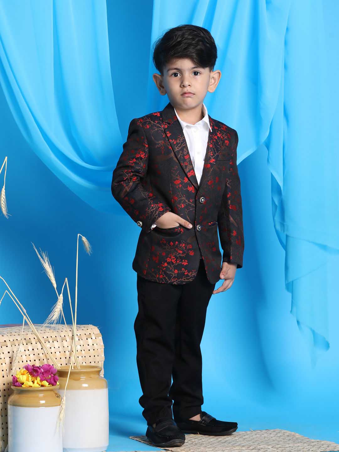 VASTRAMAY Boy's Black And Red Woven Design Blazer - qivii