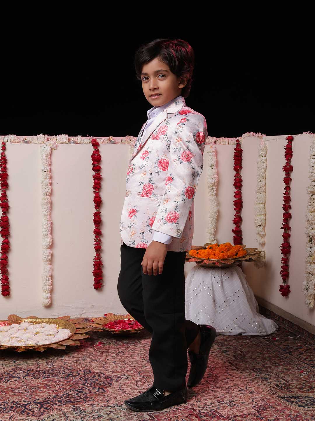 VASTRAMAY Boy's Peach Floral Print Blazer - qivii