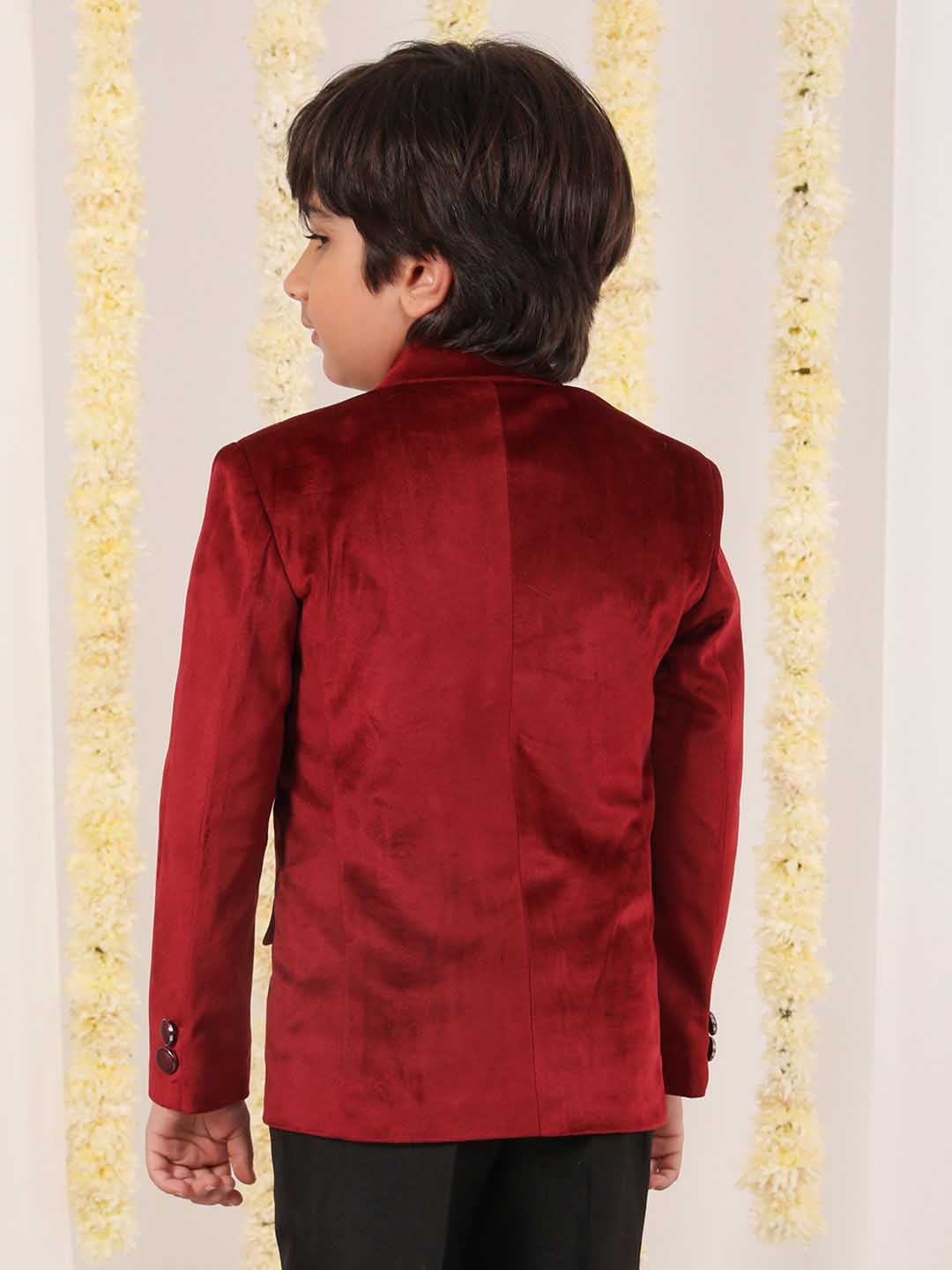 VASTRAMAY Boy's Maroon Velvet Blazer - qivii