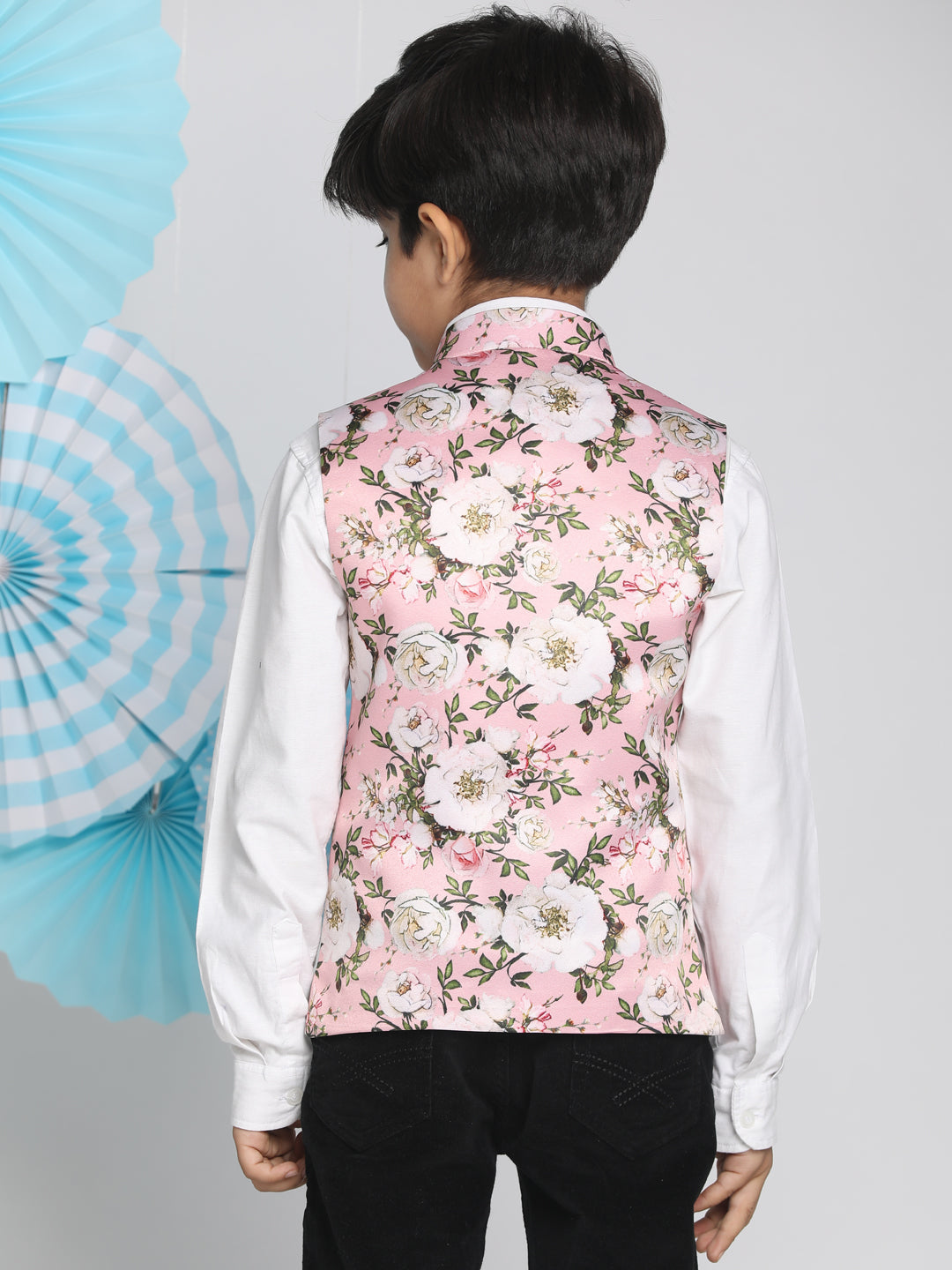 Vastramay Boys Multicolor-Base-Pink Nehru Jacket - qivii