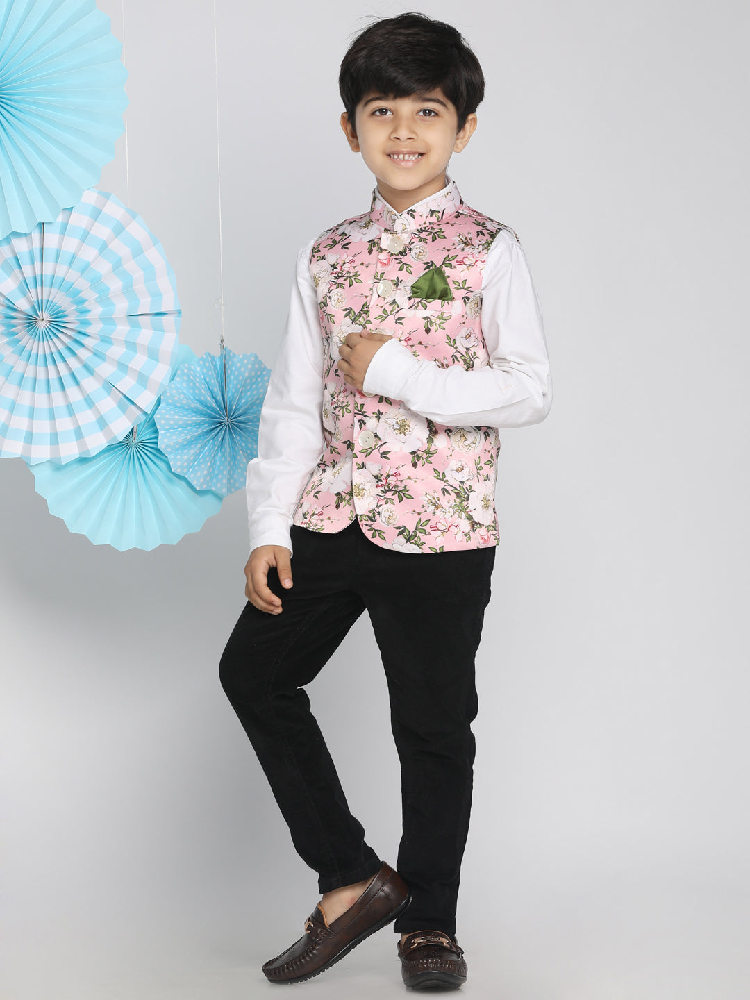 Vastramay Boys Multicolor-Base-Pink Nehru Jacket - qivii