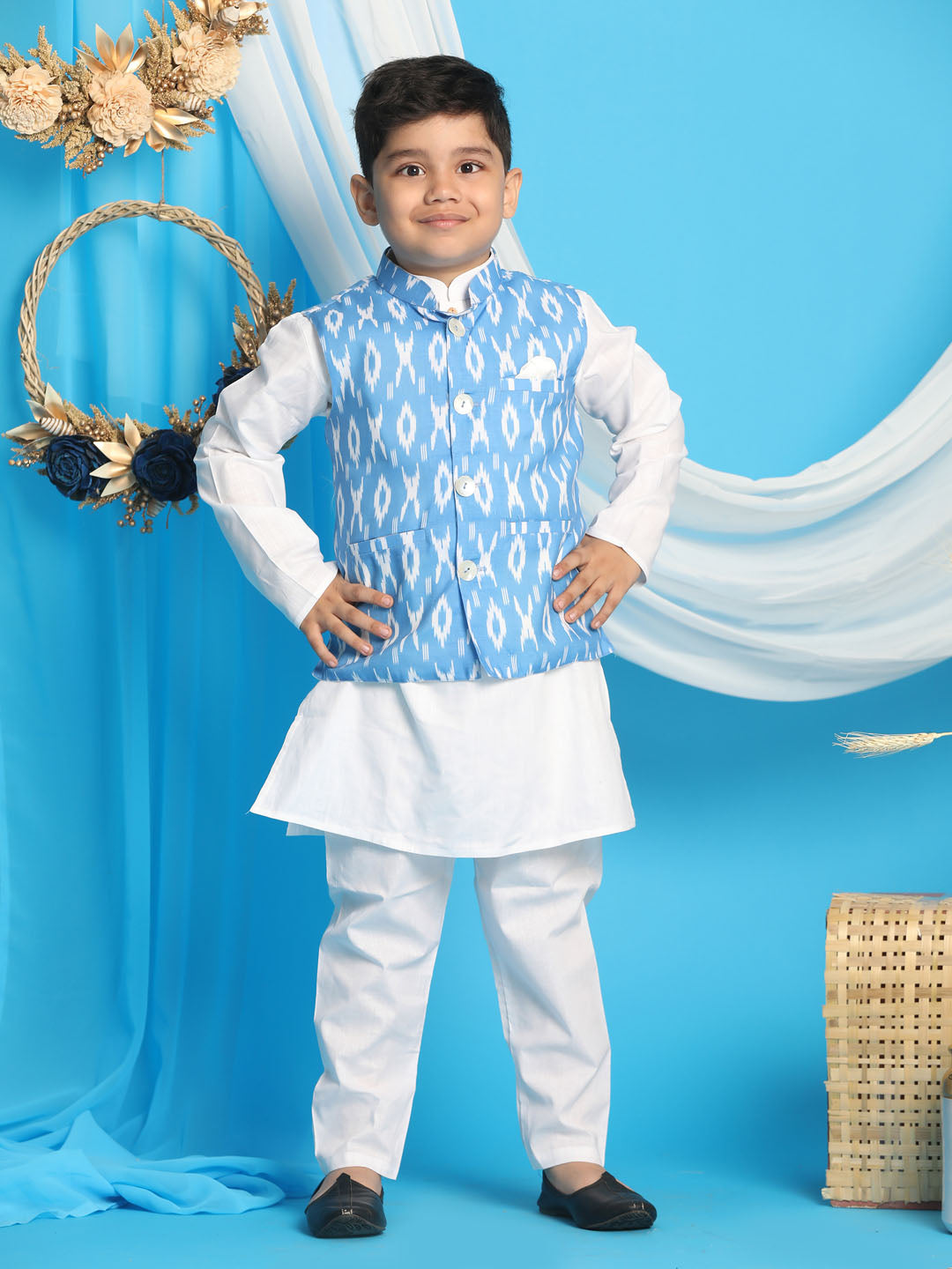 VASTRAMAY Boys' Aqua Nehru Jacket With White Cotton Kurta Pyjama set - qivii