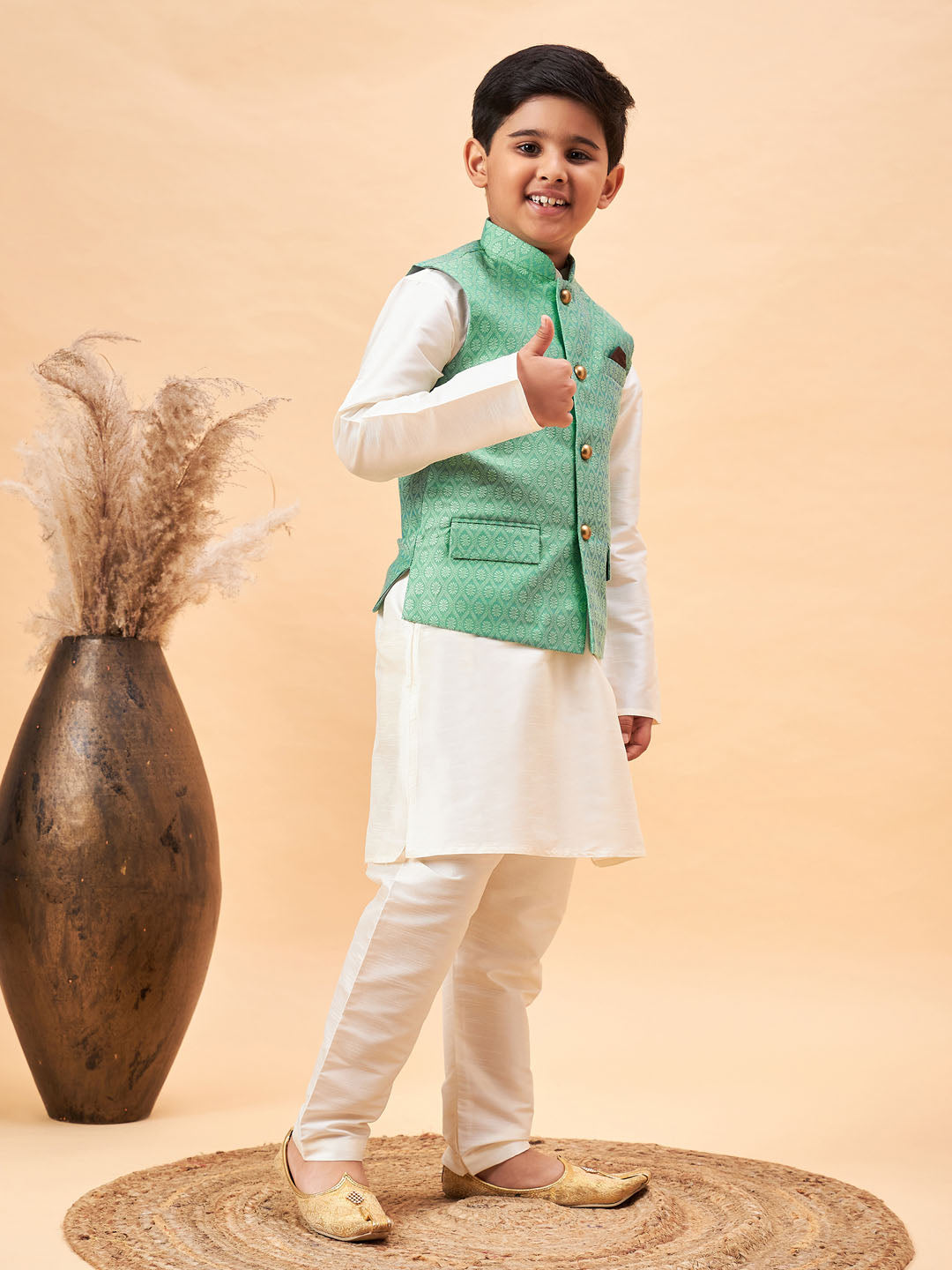VASTRAMAY Boy's Green Woven Jacket With Cream Kurta and Pyjama Set - qivii