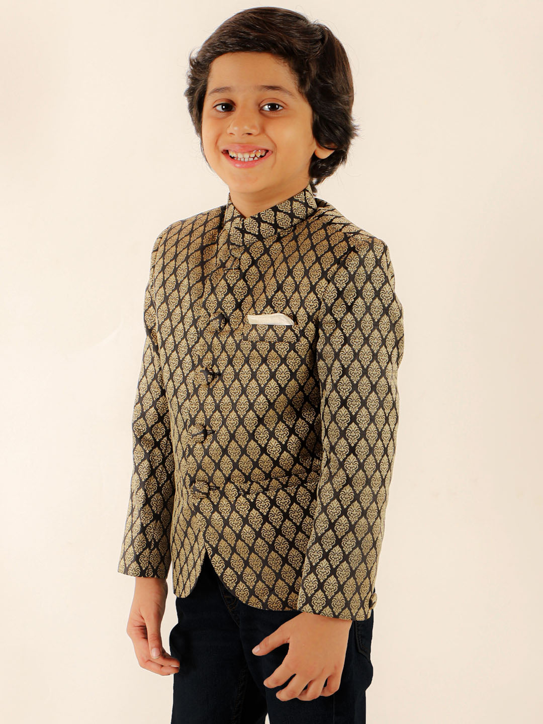 Vastramay Boy's Black Woven Silk Blend Jodhpuri - qivii
