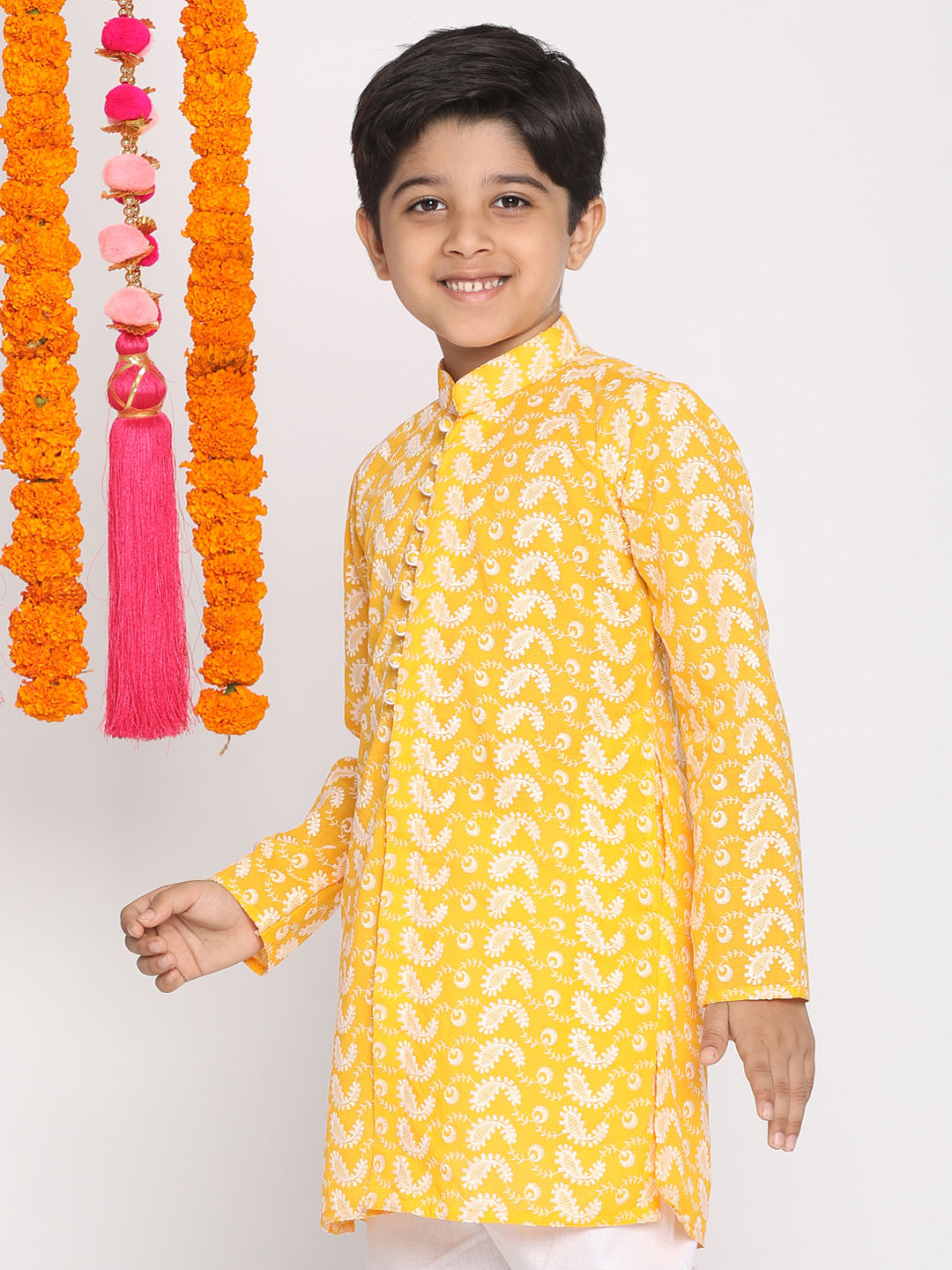 VASTRAMAY Boy's Orange Pure Cotton Kurta - qivii